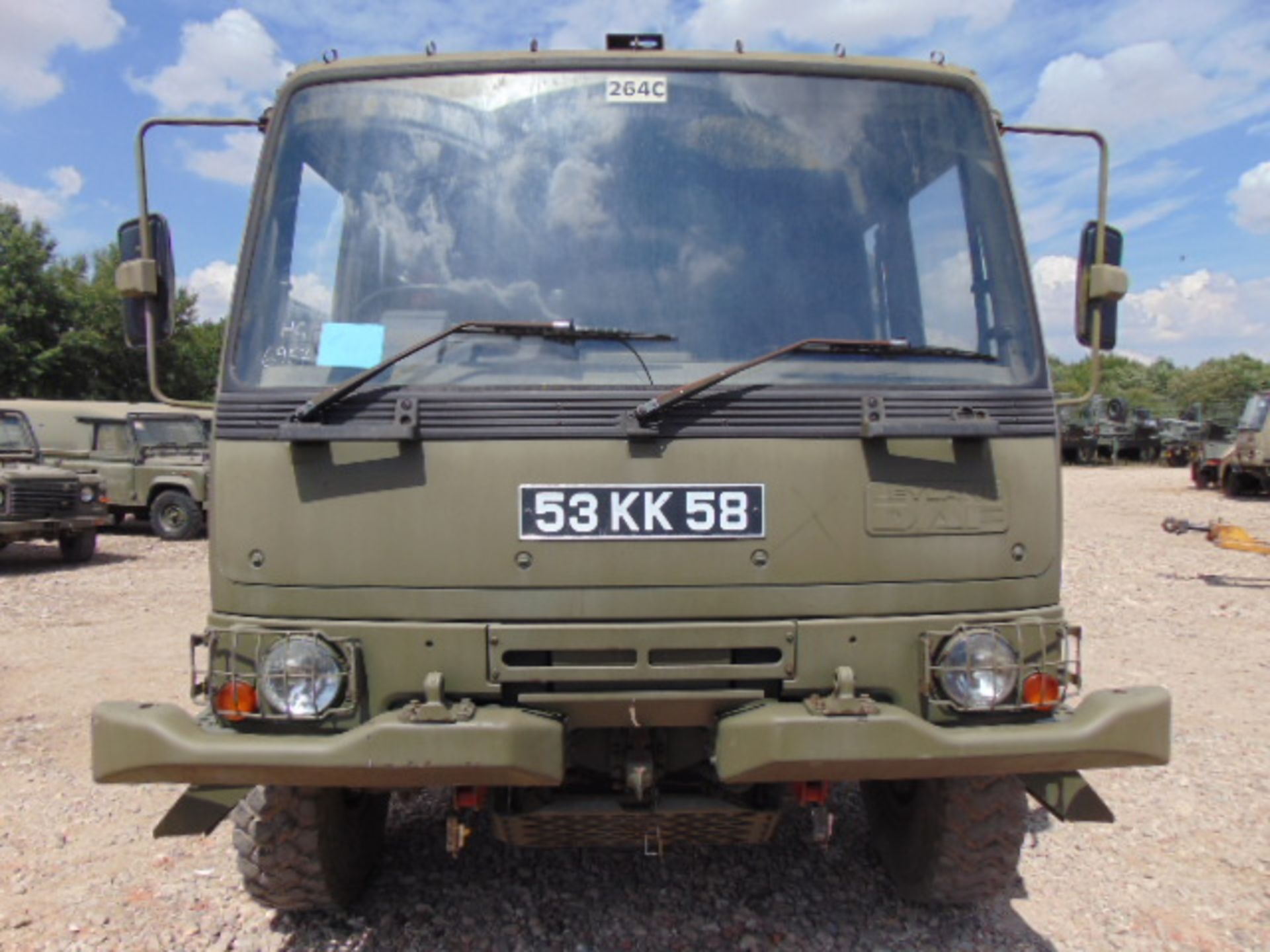 Leyland DAF 4X4 Truck complete with Atlas Crane - Image 2 of 19