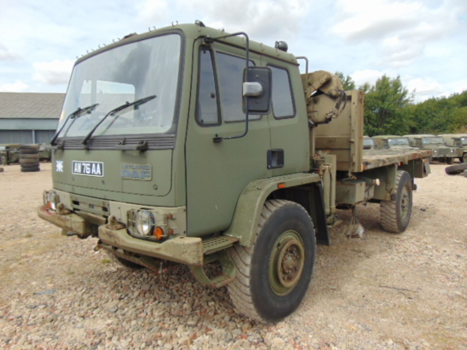 Leyland DAF 4X4 Truck complete with Atlas Crane - Image 3 of 21