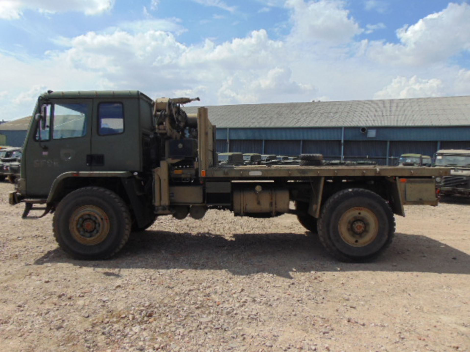 Leyland DAF 4X4 Truck complete with Atlas Crane - Image 4 of 19