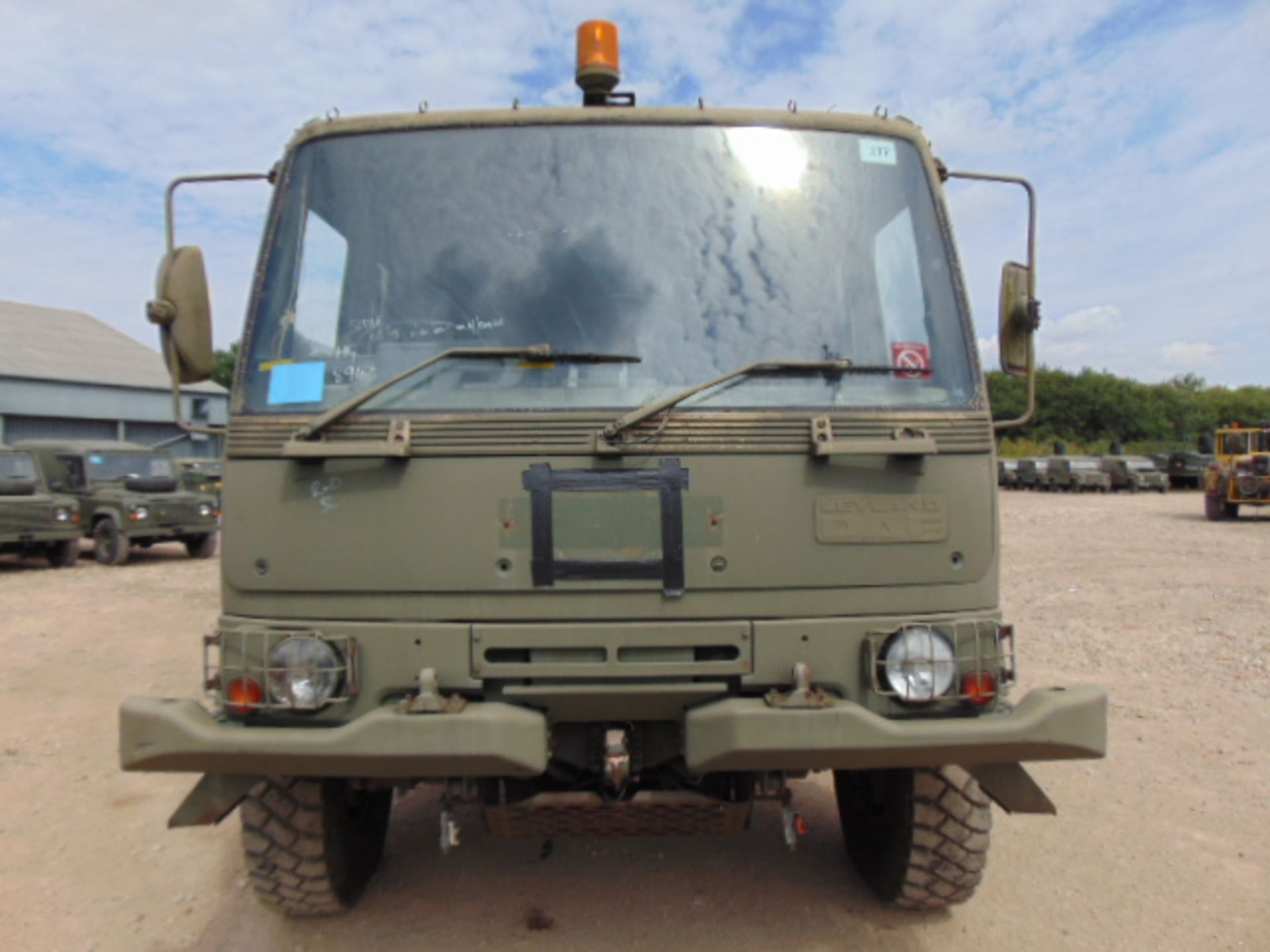 Leyland Daf 45/150 4 x 4 with Ratcliff 1000Kg Tail Lift - Image 2 of 17