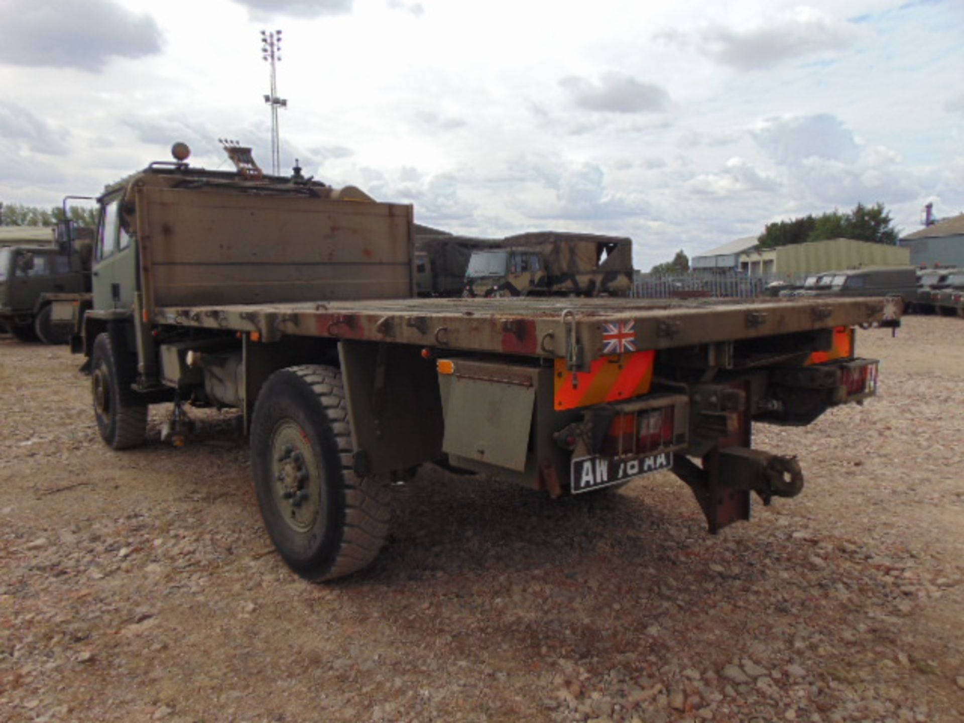 Leyland DAF 4X4 Truck complete with Atlas Crane - Image 8 of 21