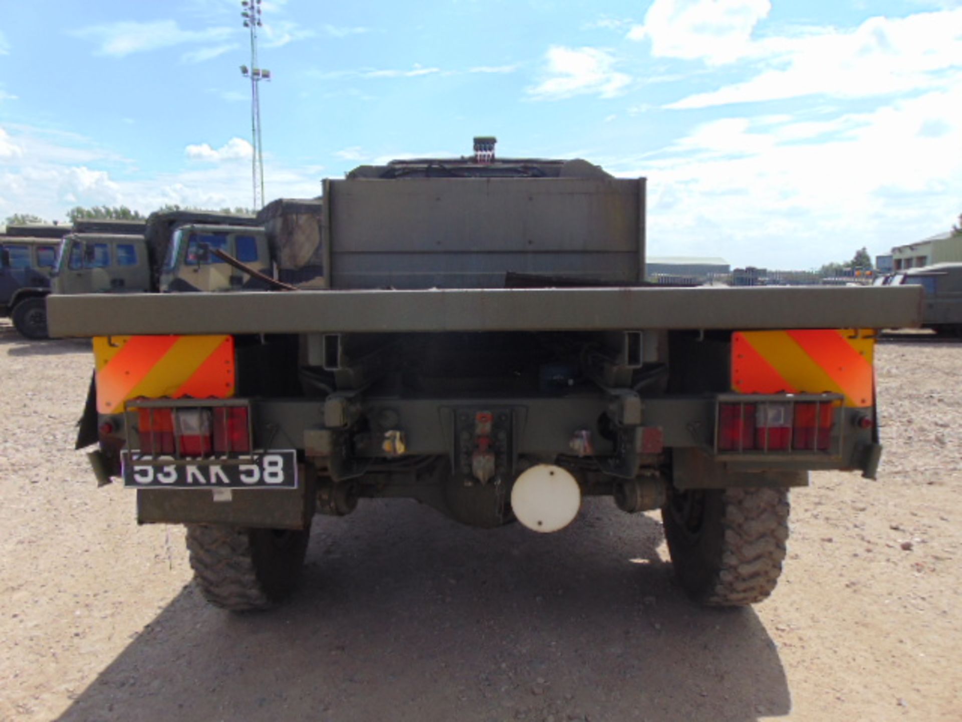 Leyland DAF 4X4 Truck complete with Atlas Crane - Image 7 of 19