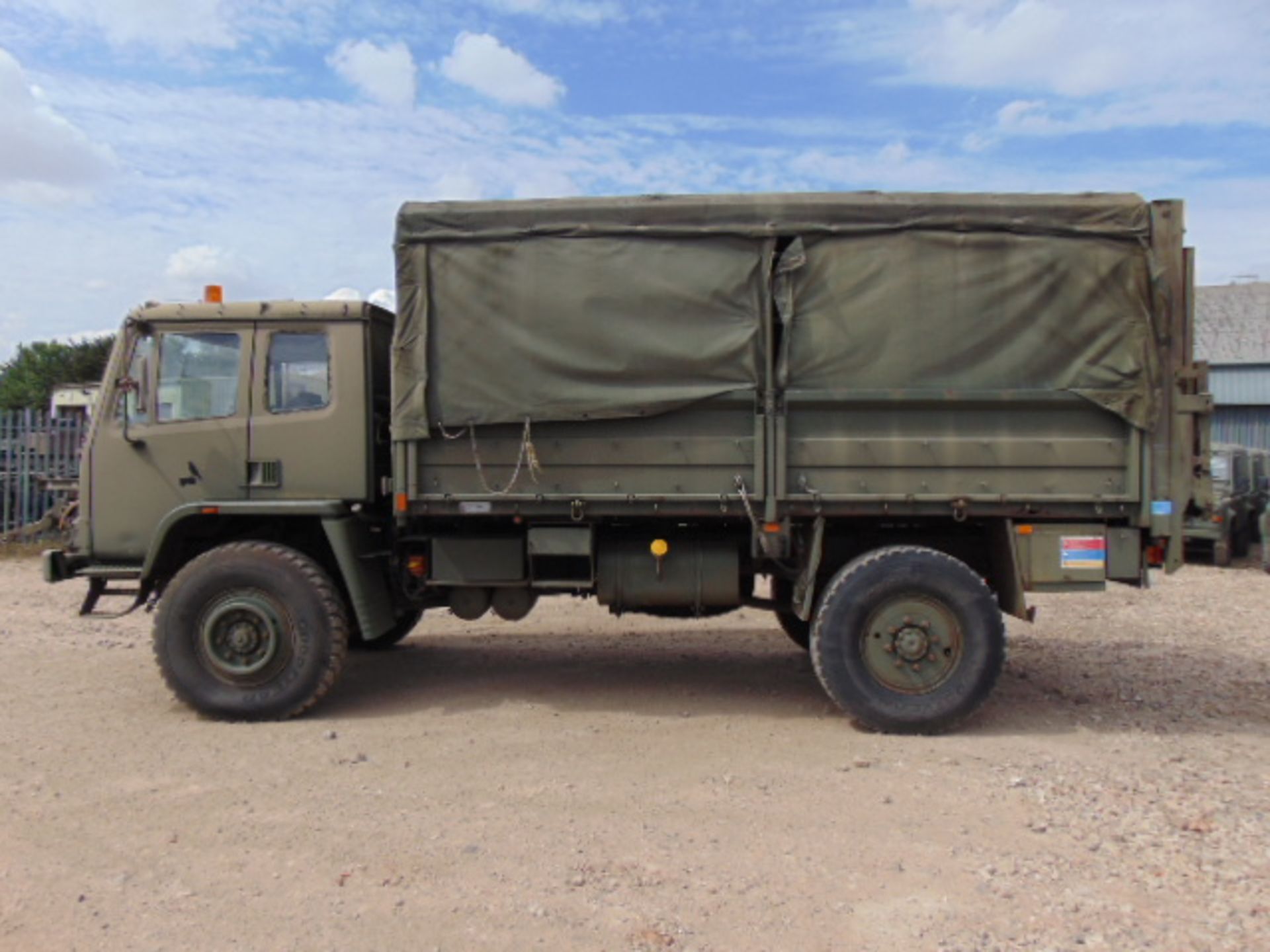 Leyland Daf 45/150 4 x 4 with Ratcliff 1000Kg Tail Lift - Image 4 of 17