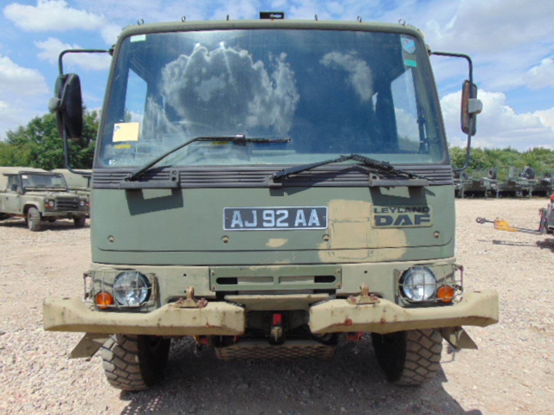 Leyland DAF 4X4 Truck complete with Atlas Crane - Image 2 of 19