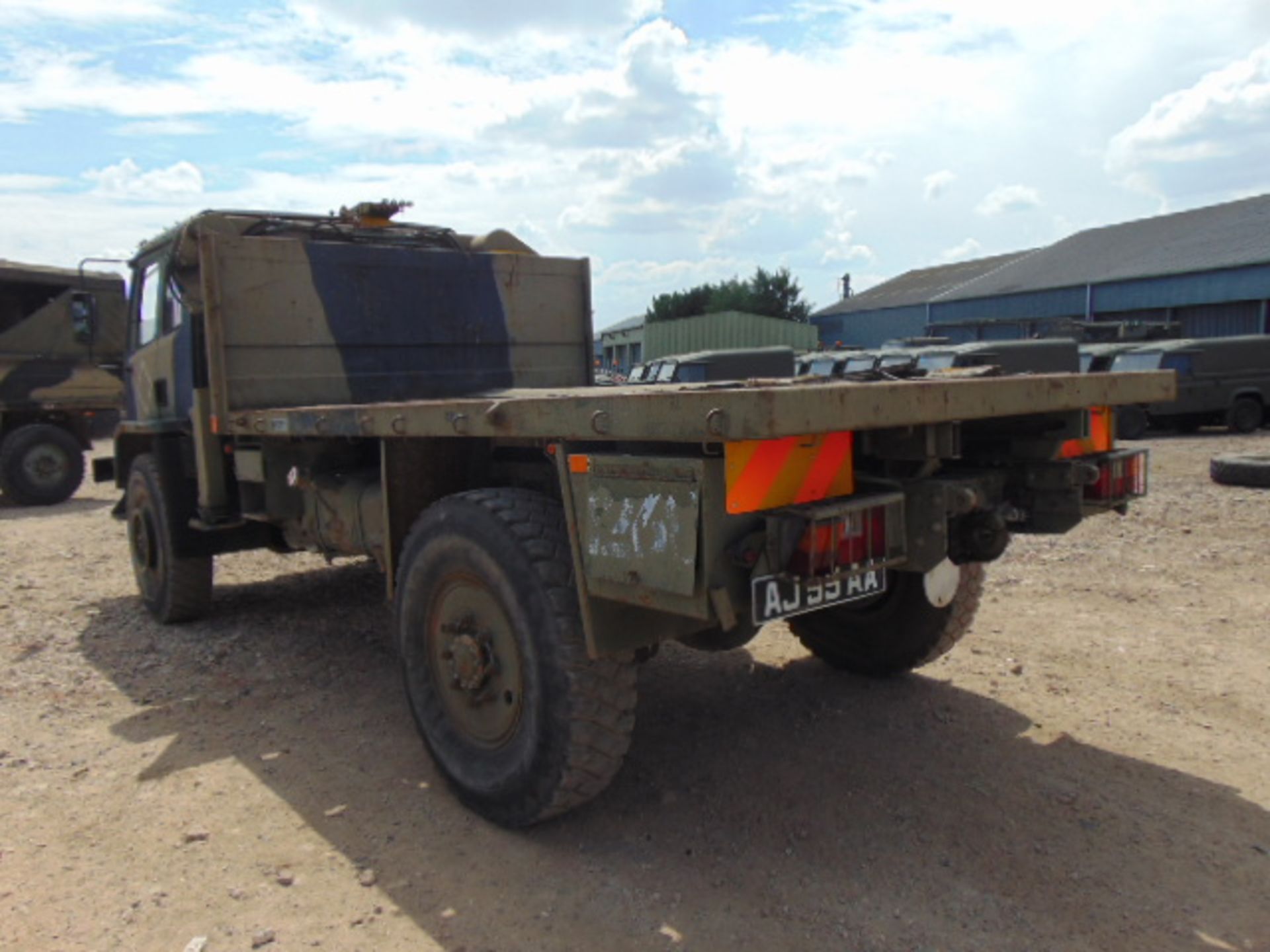 Leyland DAF 4X4 Truck complete with Atlas Crane - Image 8 of 19