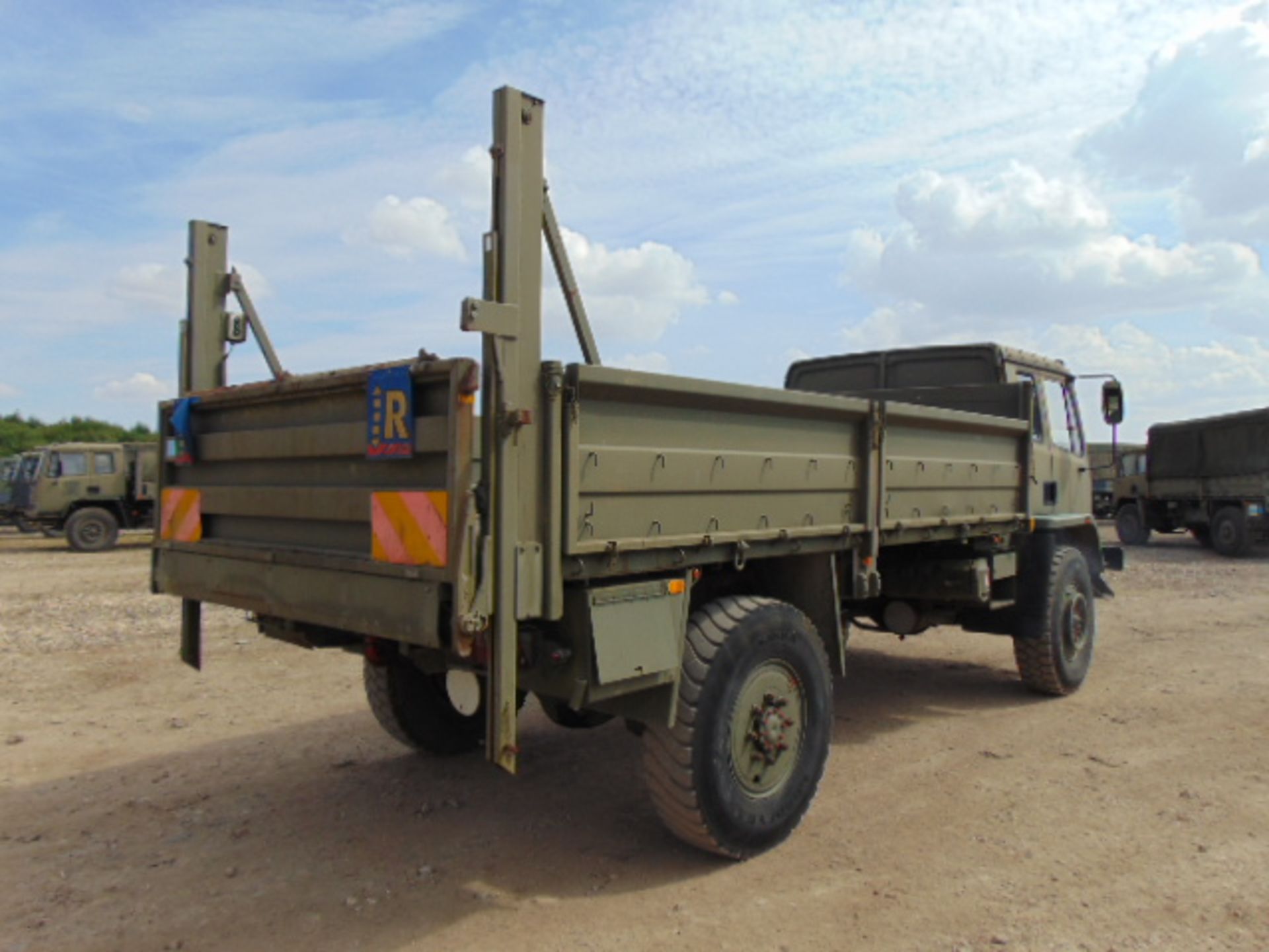 Leyland Daf 45/150 4 x 4 with Ratcliff 1000Kg Tail Lift - Image 6 of 15