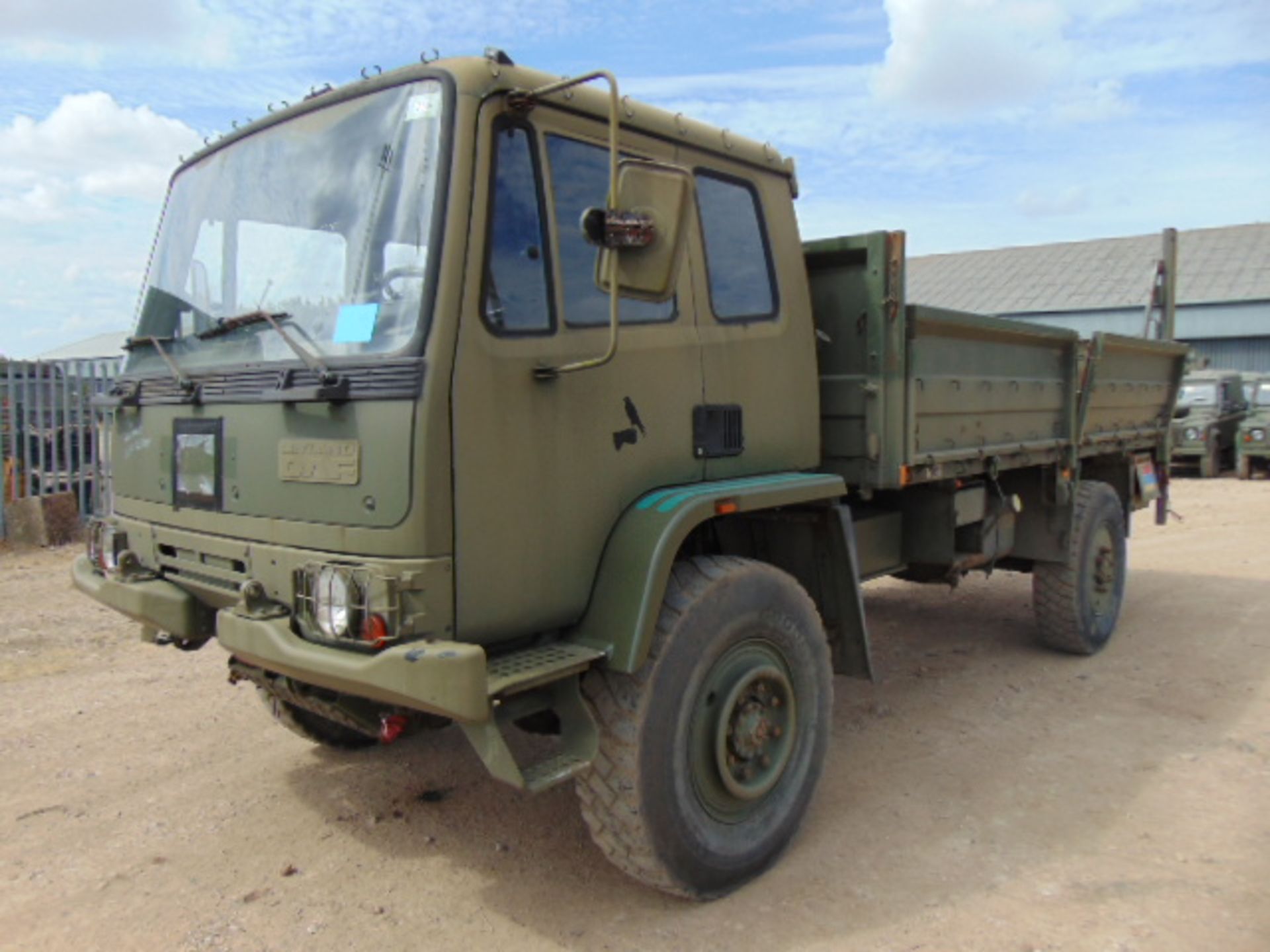 Left Hand Drive Leyland Daf 45/150 4 x 4 with Ratcliff 1000Kg Tail Lift - Image 3 of 15