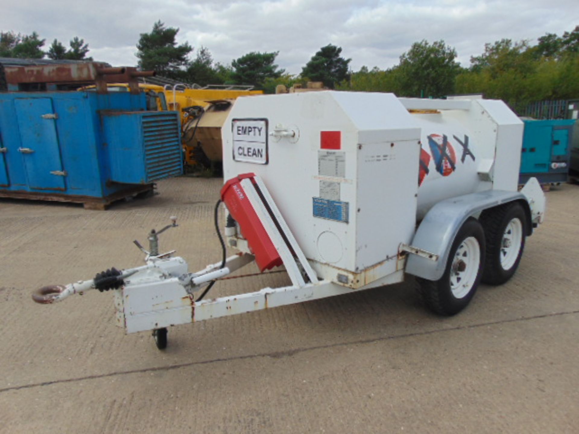 Thomson Carmichael Light Aircraft 975Ltr Avgas Fuel Bowser Trailer - Image 3 of 17