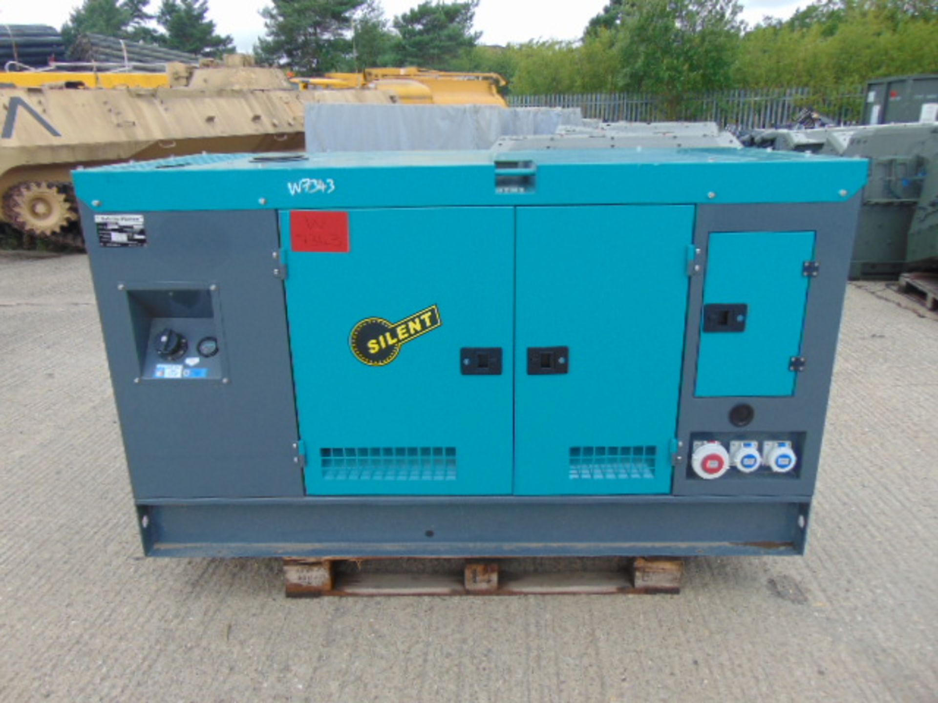 UNISSUED WITH TEST HOURS ONLY 30 KVA 3 Phase Silent Diesel Generator Set