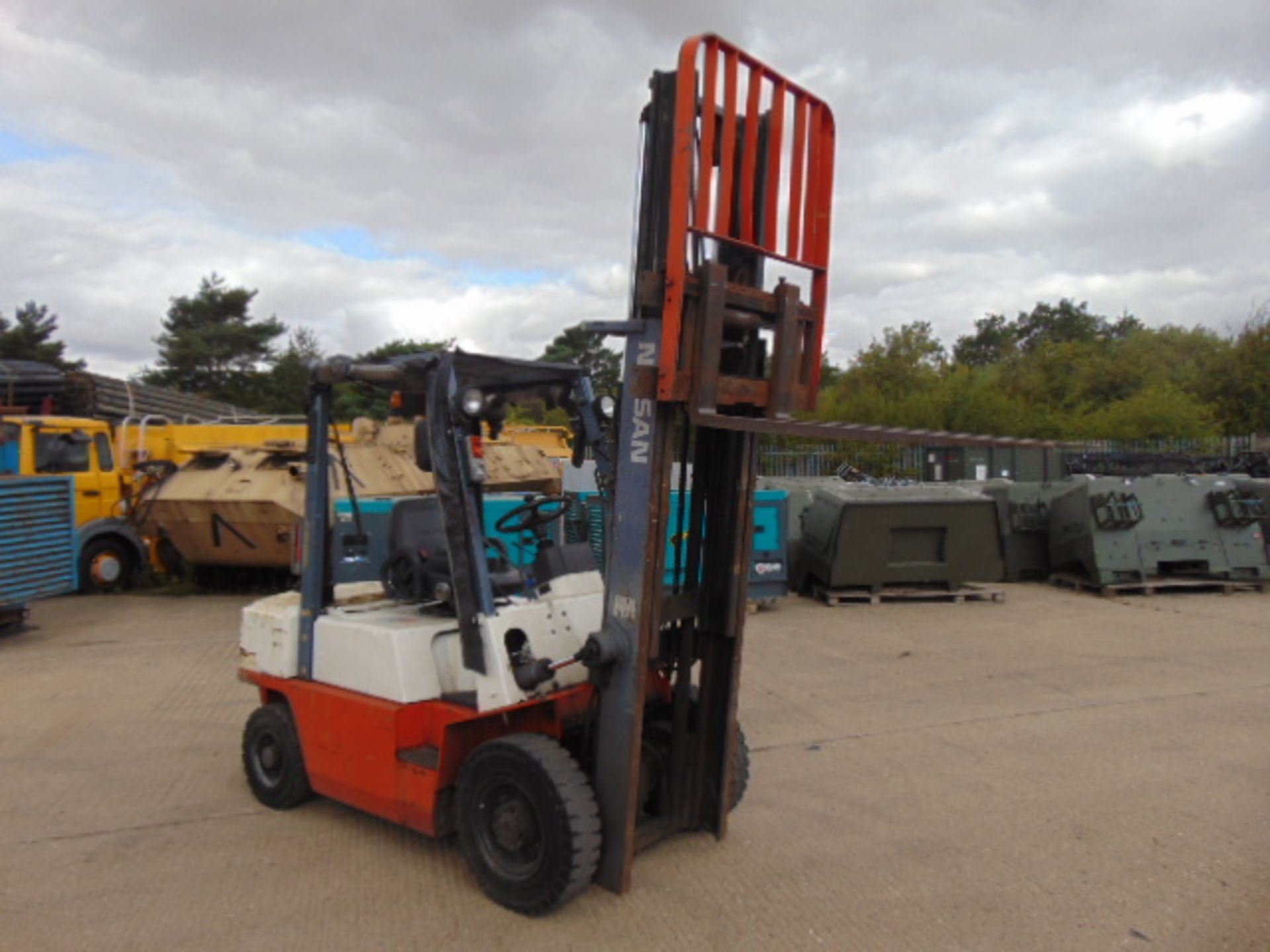 Nissan FJ02A25U Counter Balance Diesel Forklift