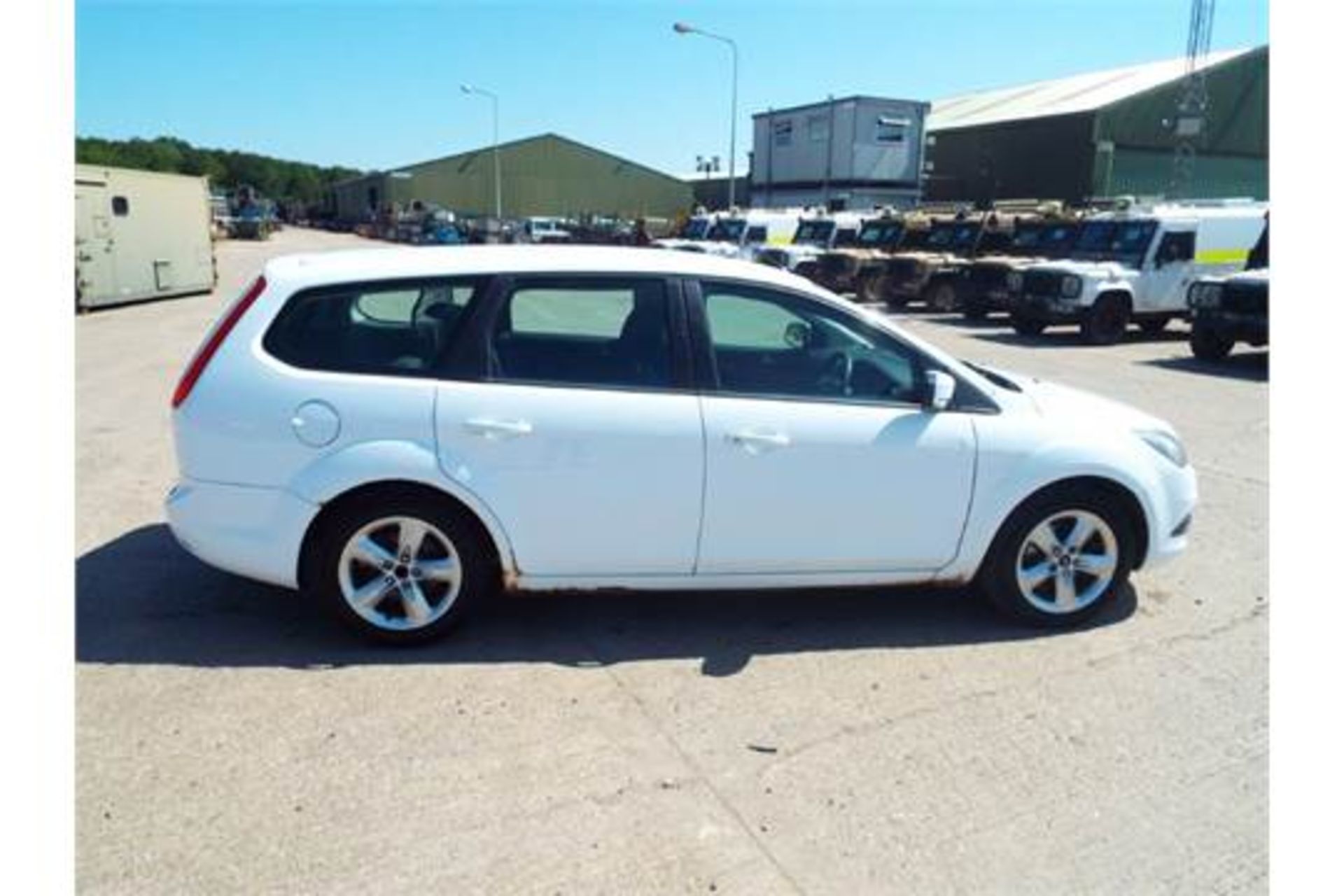 2009 Ford Focus Zetec 1.8 TD 115 Estate - Image 5 of 19