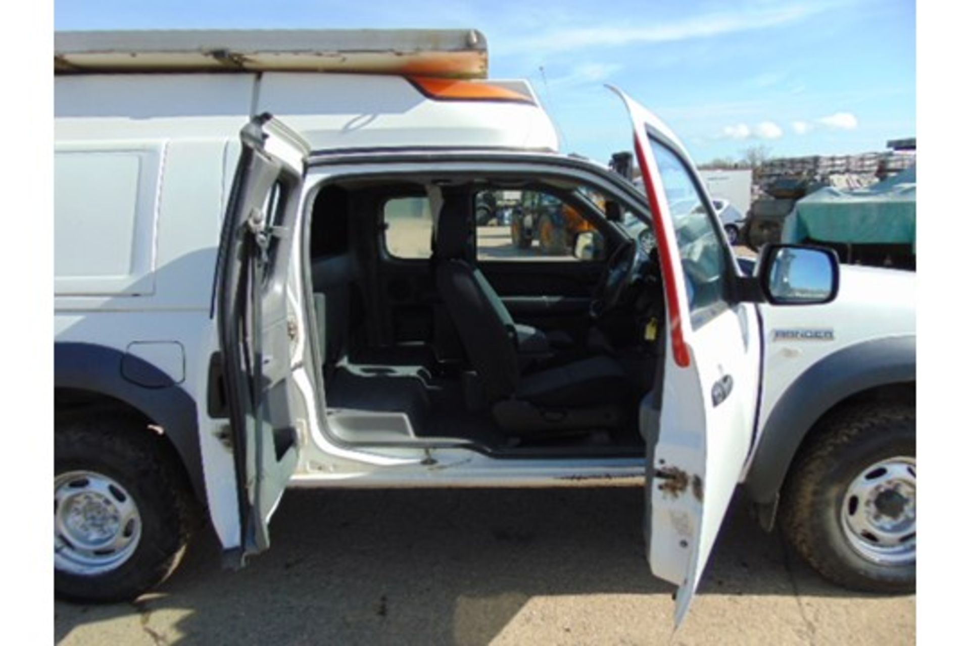 2008 Ford Ranger Super Cab 2.5TDCi 4x4 Pick Up C/W Toolbox Back and Winch - Bild 13 aus 21