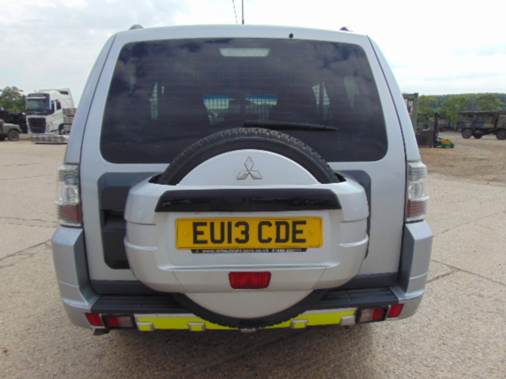 Mitsubishi Shogun GLX Equippe 3.2 DI-D 4x4 - Image 7 of 19