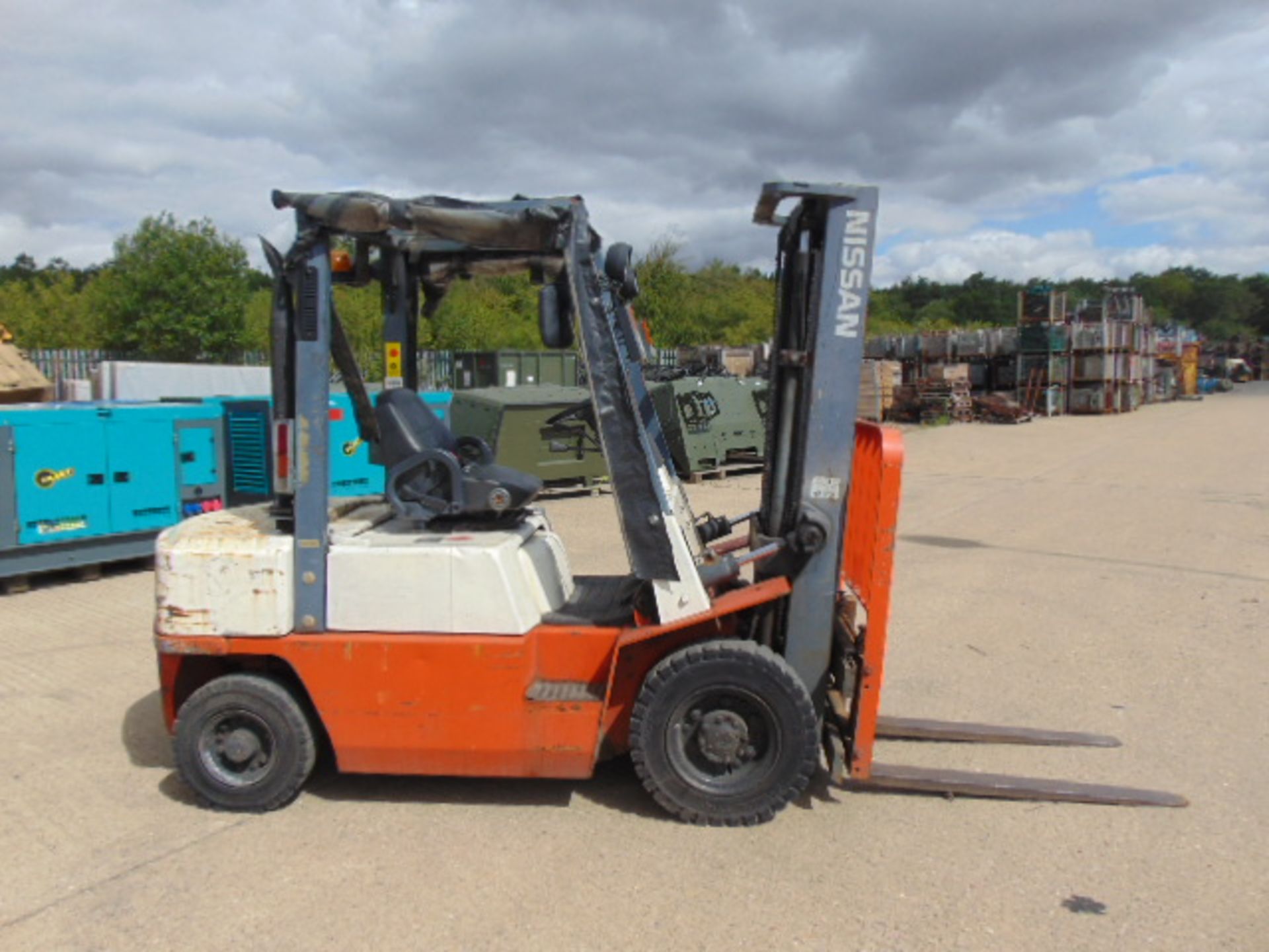 Nissan FJ02A25U Counter Balance Diesel Forklift - Image 8 of 16