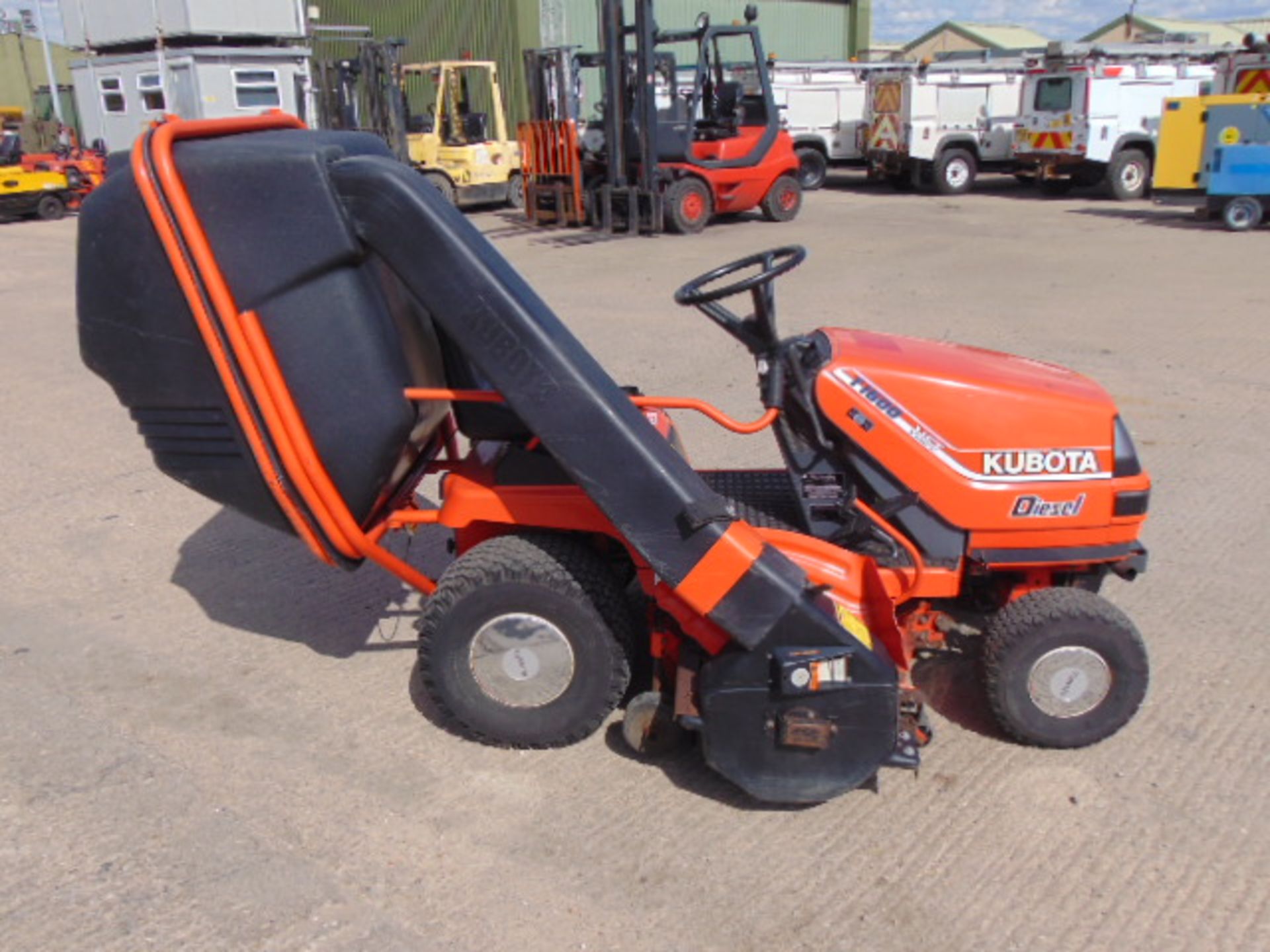 Kubota HST T1600 Ride On Mower - Image 5 of 16