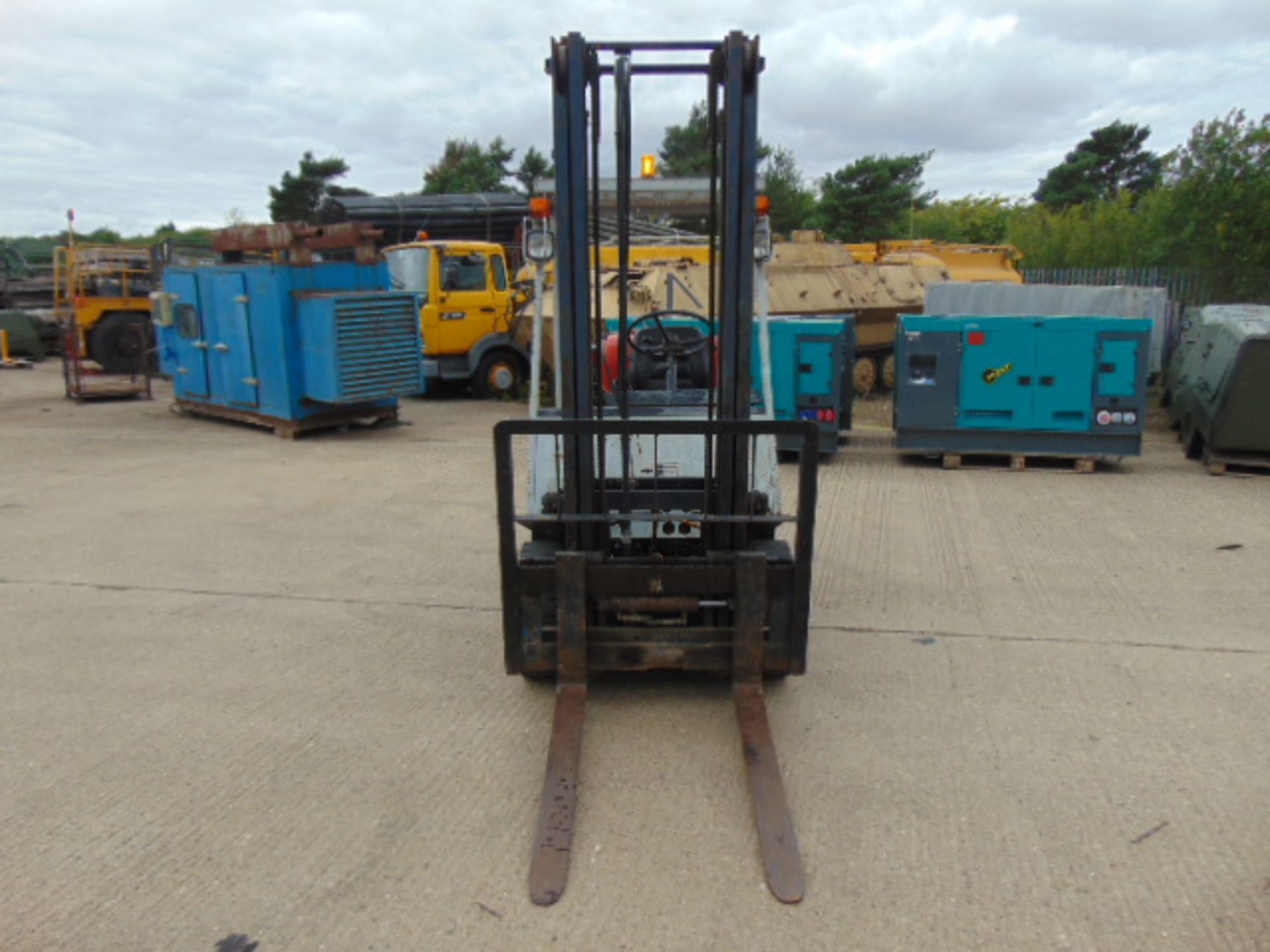 Komatsu FG 15-14 Counter Balance Gas Forklift - Image 5 of 16