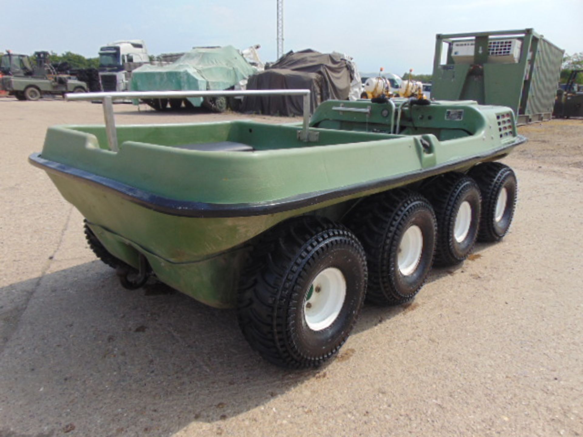 Argocat 8x8 Amphibious ATV - Bild 6 aus 19