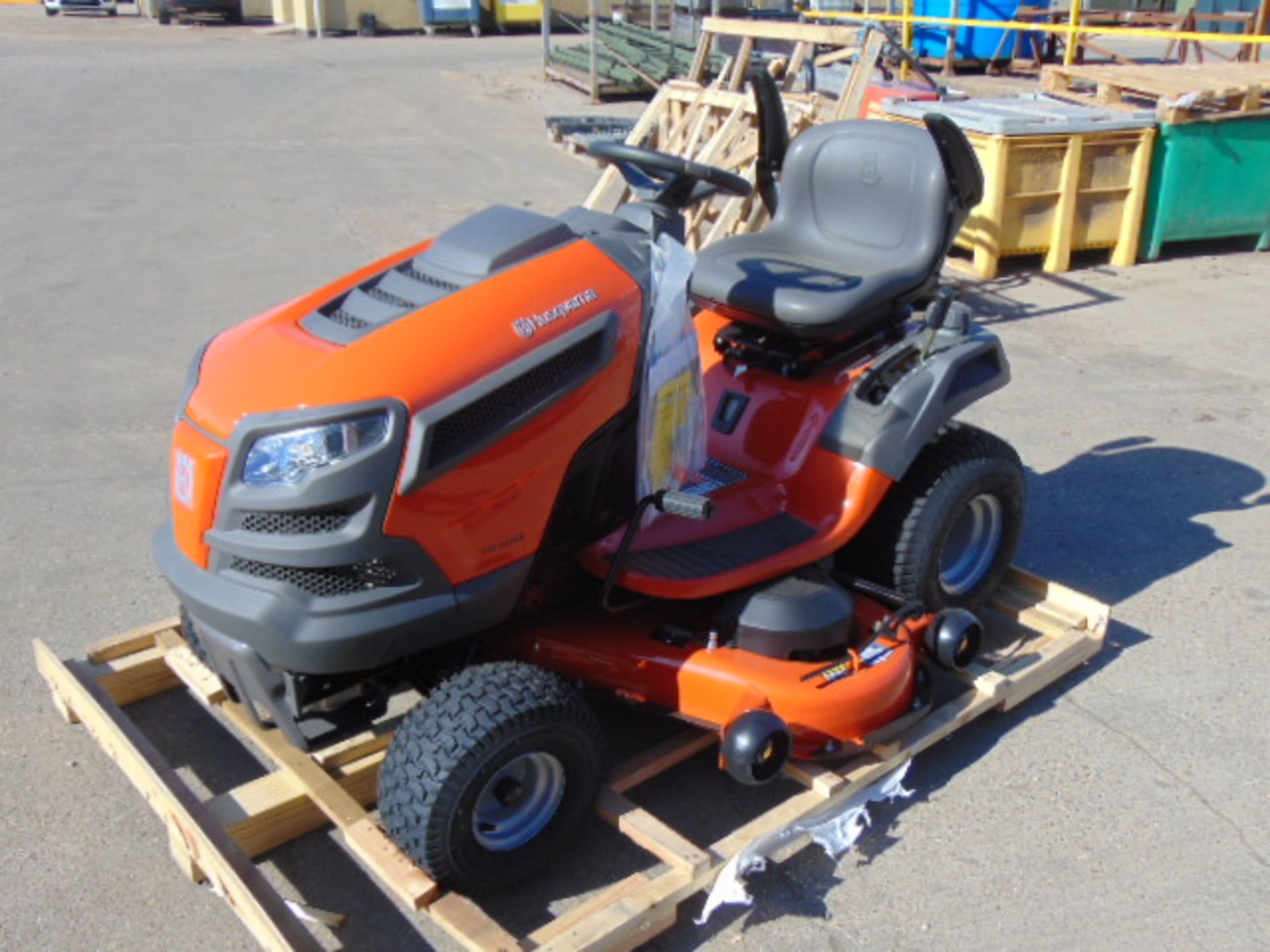 Unissued Husqvarna YTA24V48 24-HP V-twin Automatic 46-in Ride On Lawn Tractor - Image 3 of 24