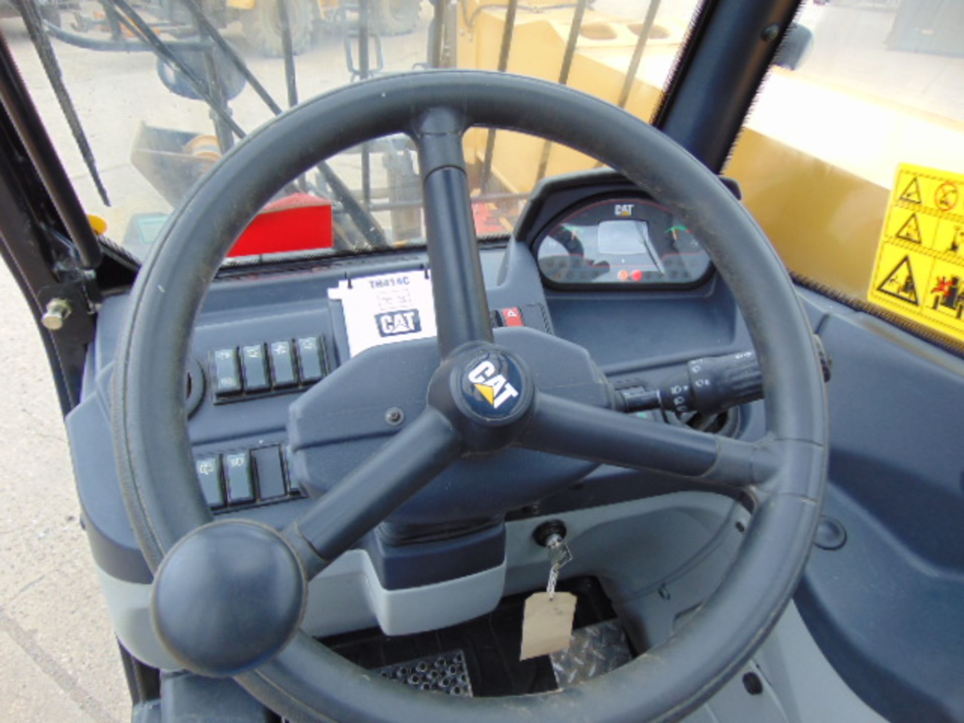 2014 Caterpillar TH414C 3.6 ton Telehandler - Image 17 of 26