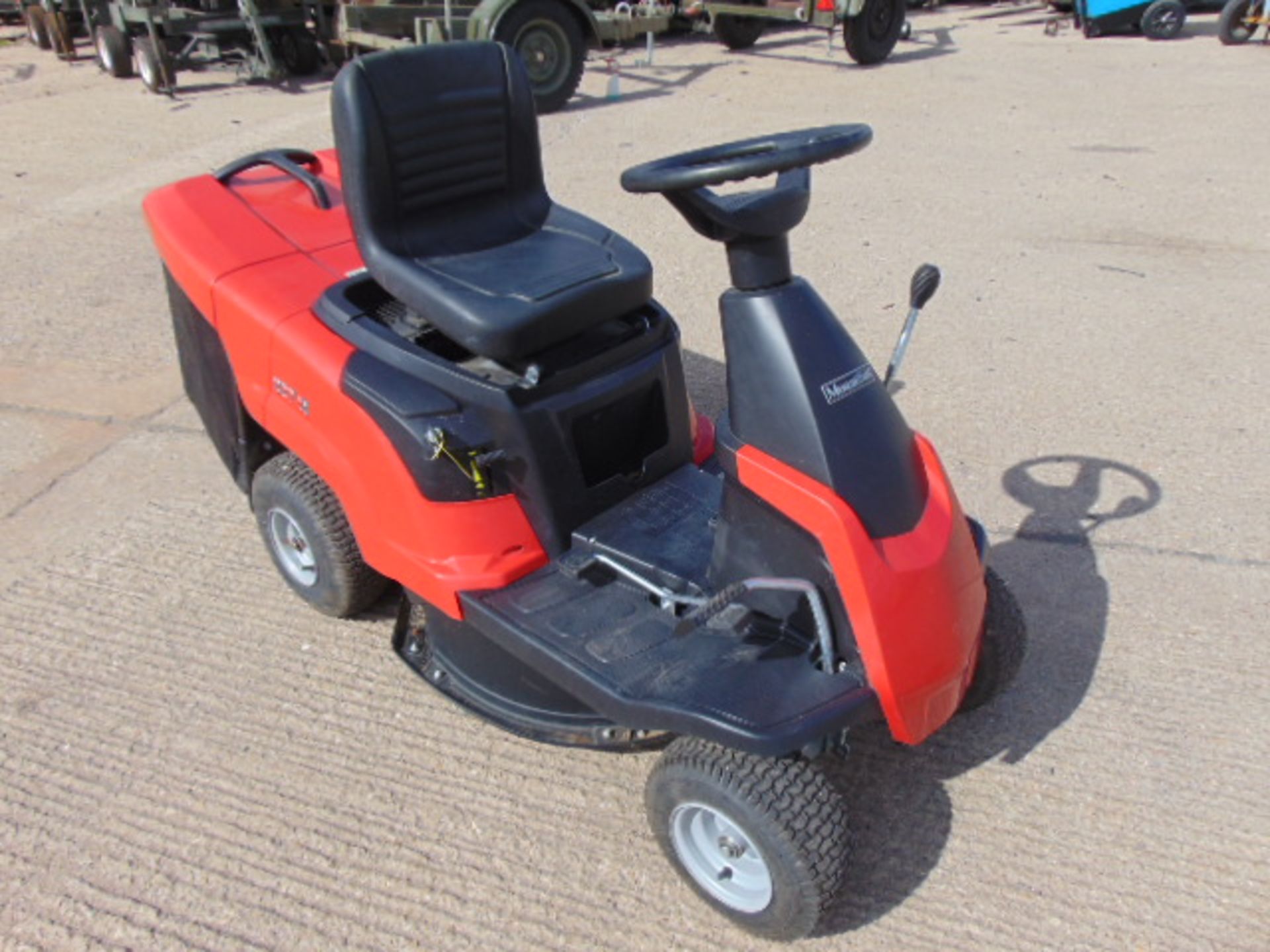 Mountfield 827H Ride On Mower