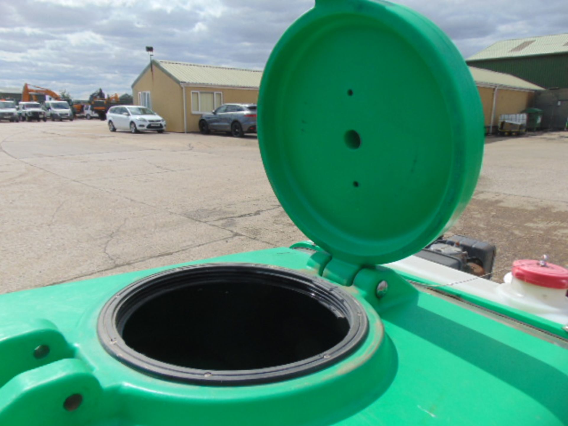 Brendon Trailer Mounted Pressure Washer with 1000 litre Water Tank and Honda Diesel Engine - Image 12 of 12