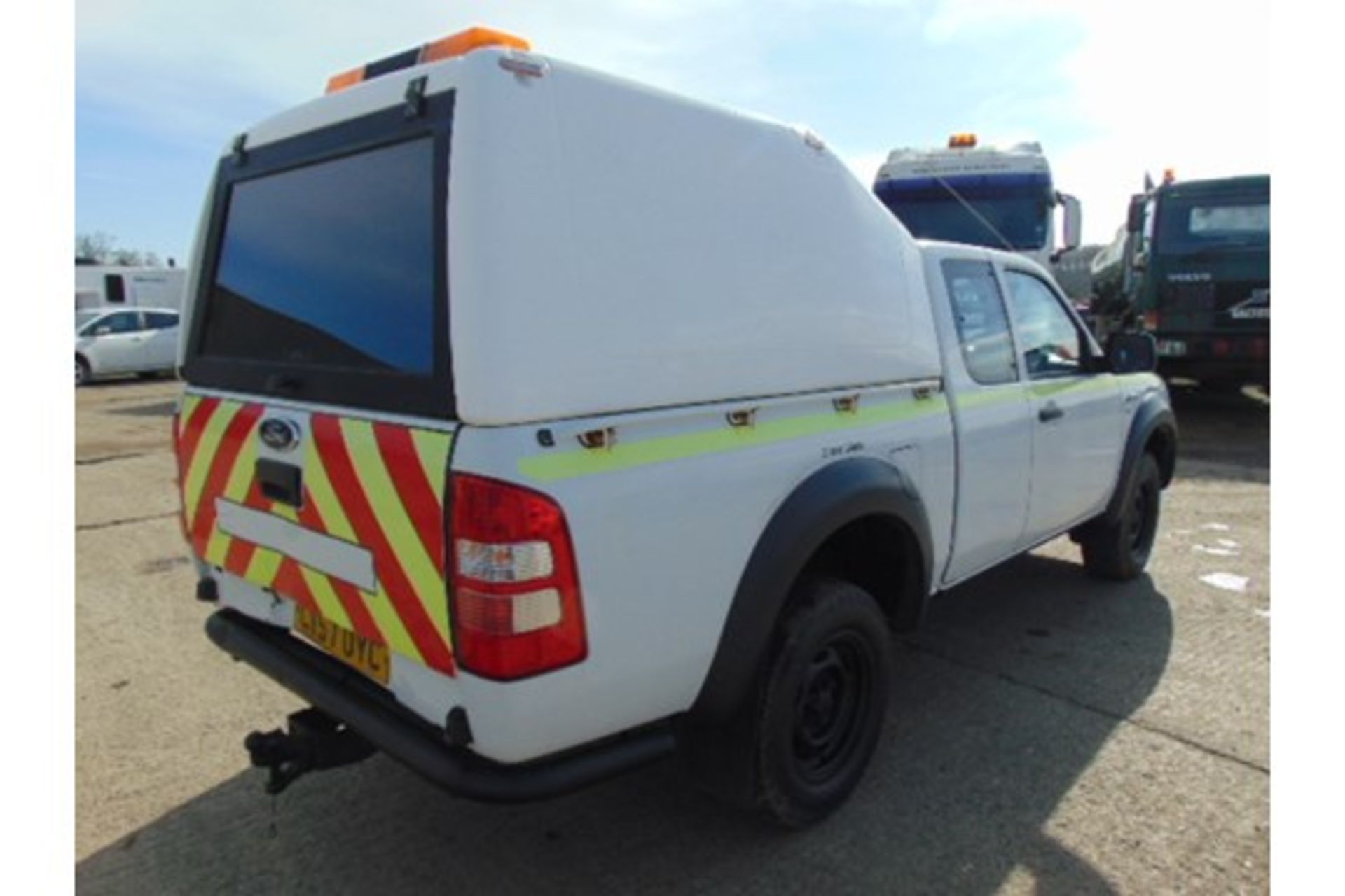 2007 Ford Ranger Super Cab 2.5TDCi 4x4 Pick Up - Image 6 of 17