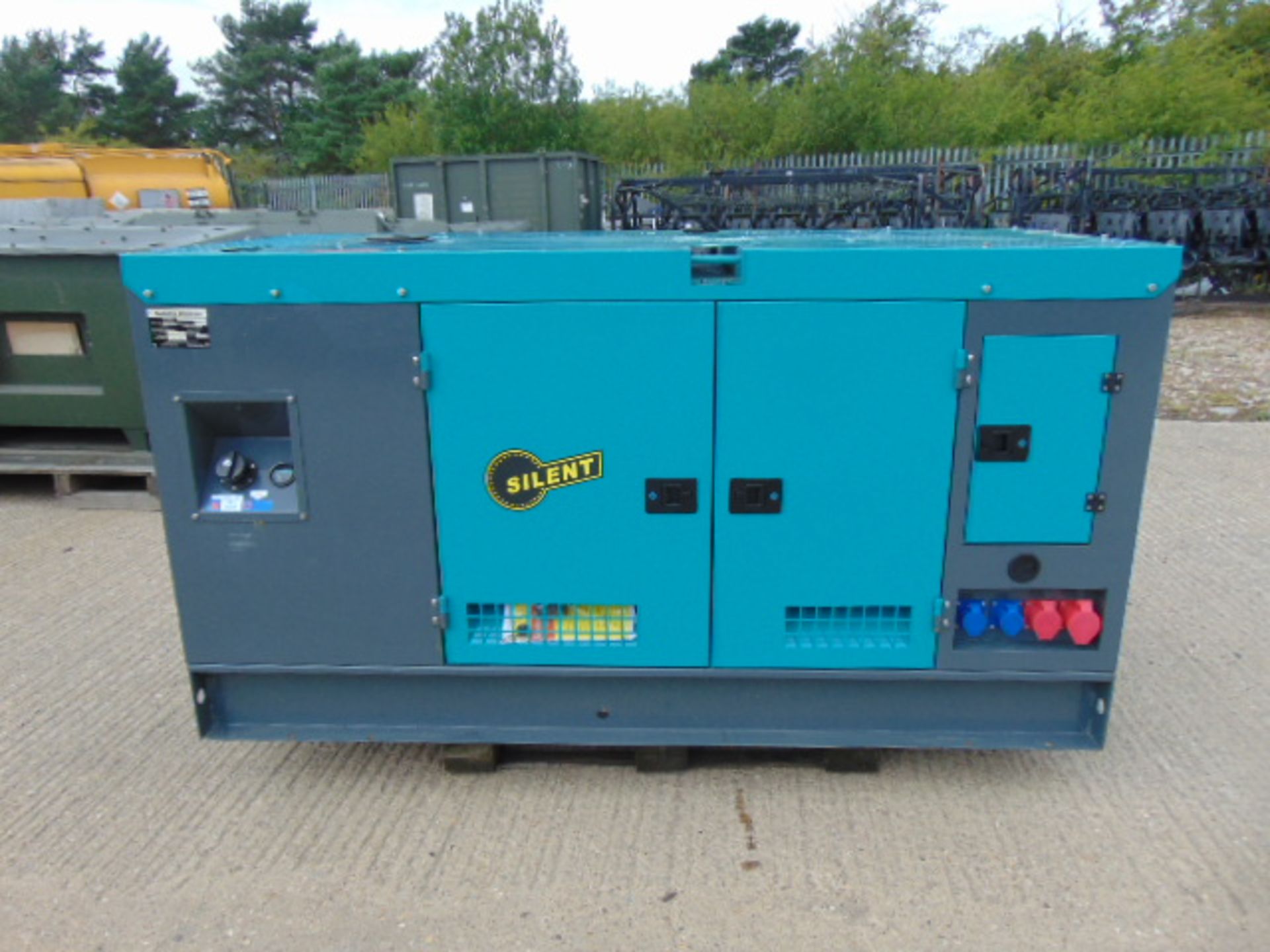 UNISSUED WITH TEST HOURS ONLY 60 KVA 3 Phase Silent Diesel Generator Set
