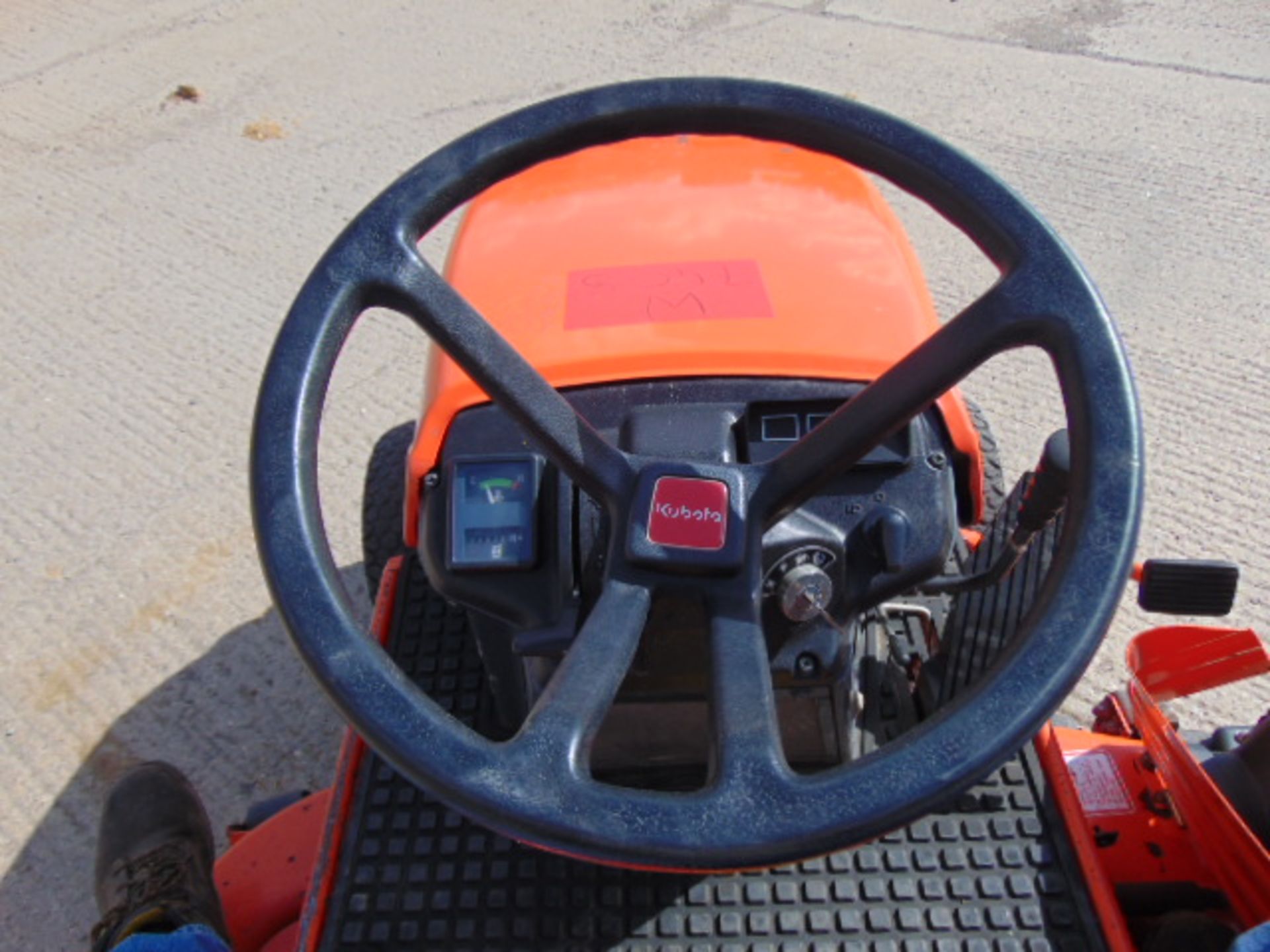 Kubota HST T1600 Ride On Mower - Image 14 of 16