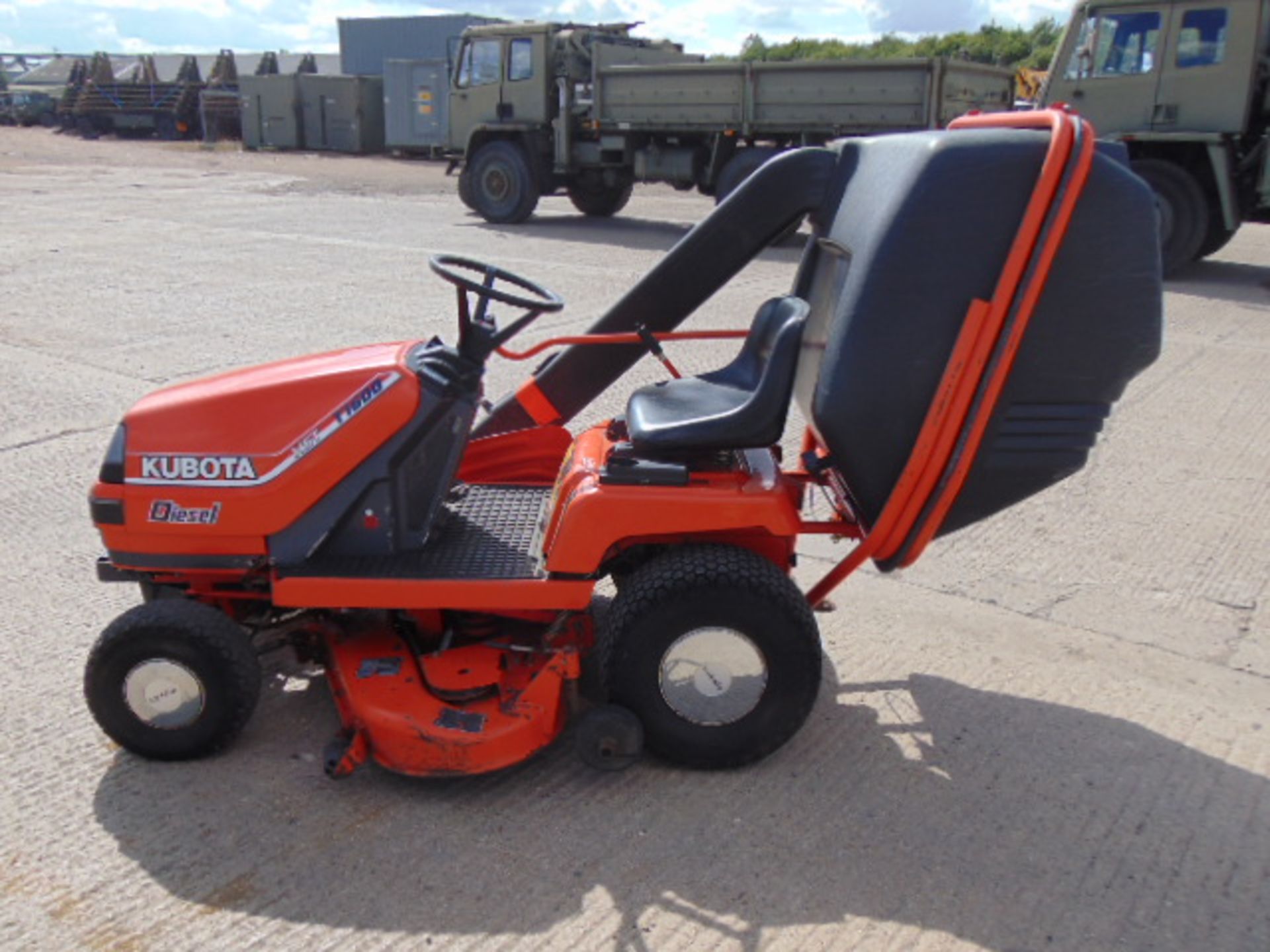 Kubota HST T1600 Ride On Mower - Image 4 of 16