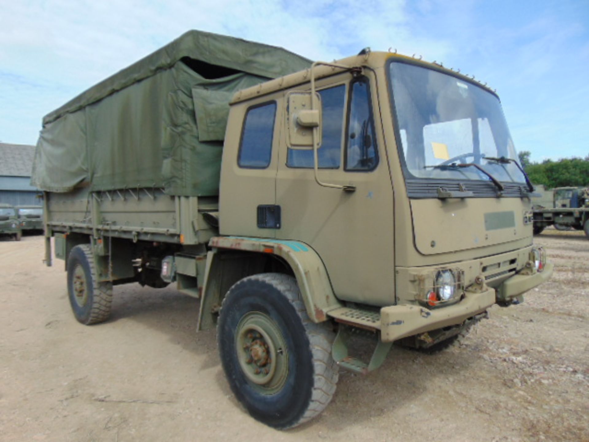 Left Hand Drive Leyland Daf 45/150 4 x 4 with Ratcliff 1000Kg Tail Lift