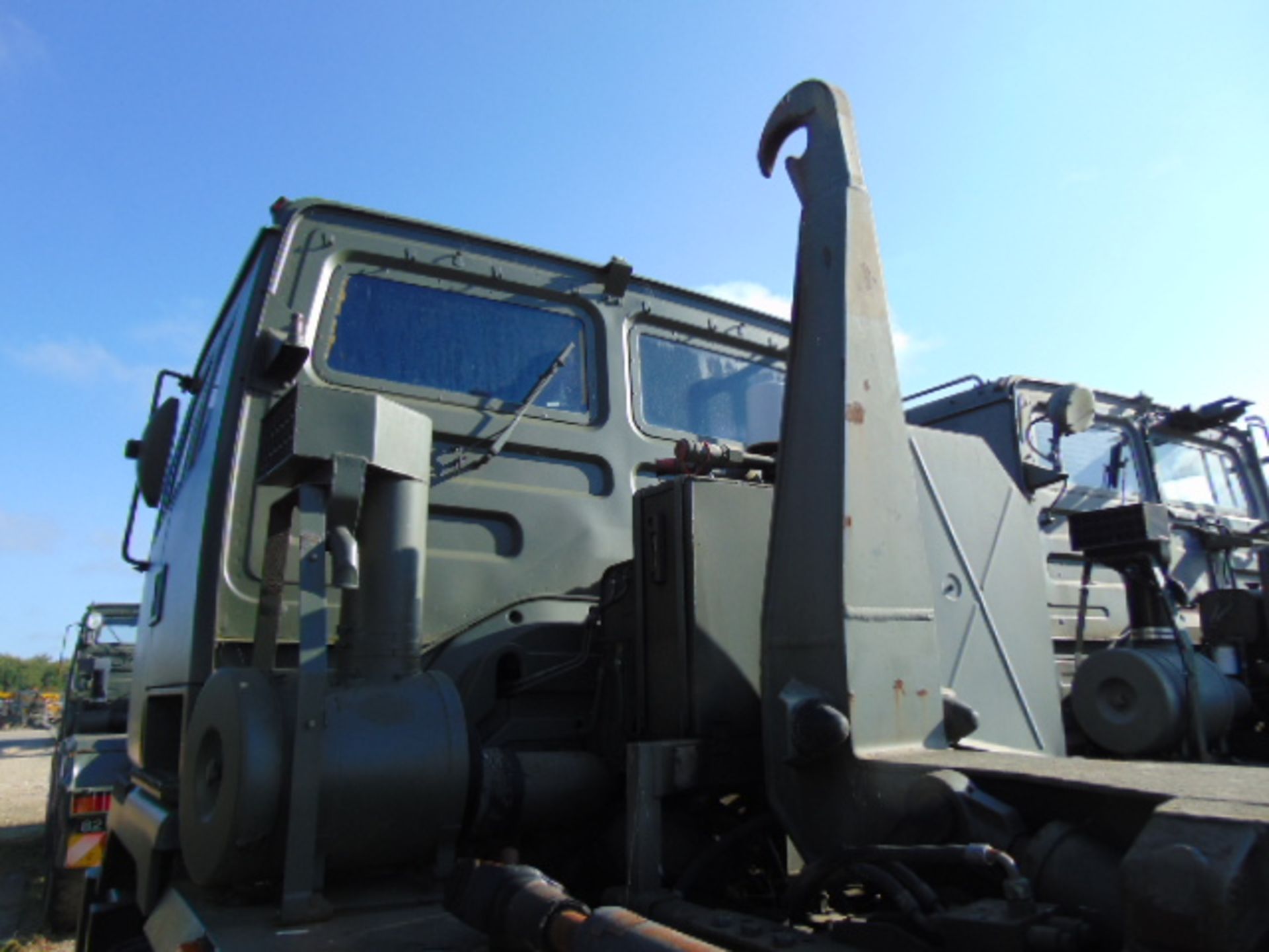 DAF 8x6 DROPS Multilift LHD Hook Loader - Image 4 of 10