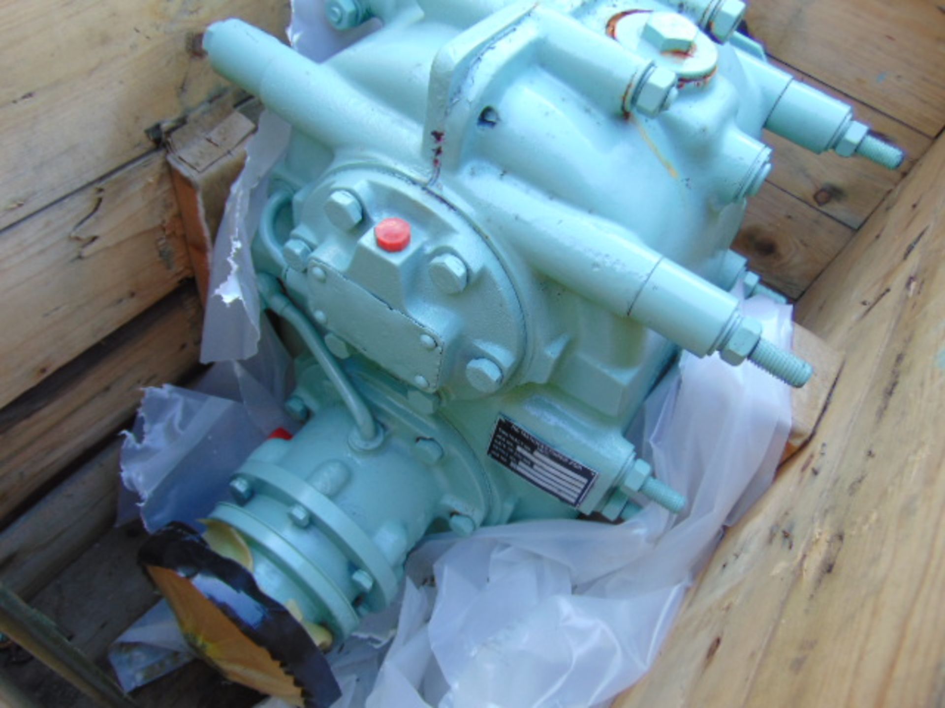 1 x Fully Reconditioned Leyland Daf 45/150 4 x 4 Transfer Gearbox - Bild 2 aus 6