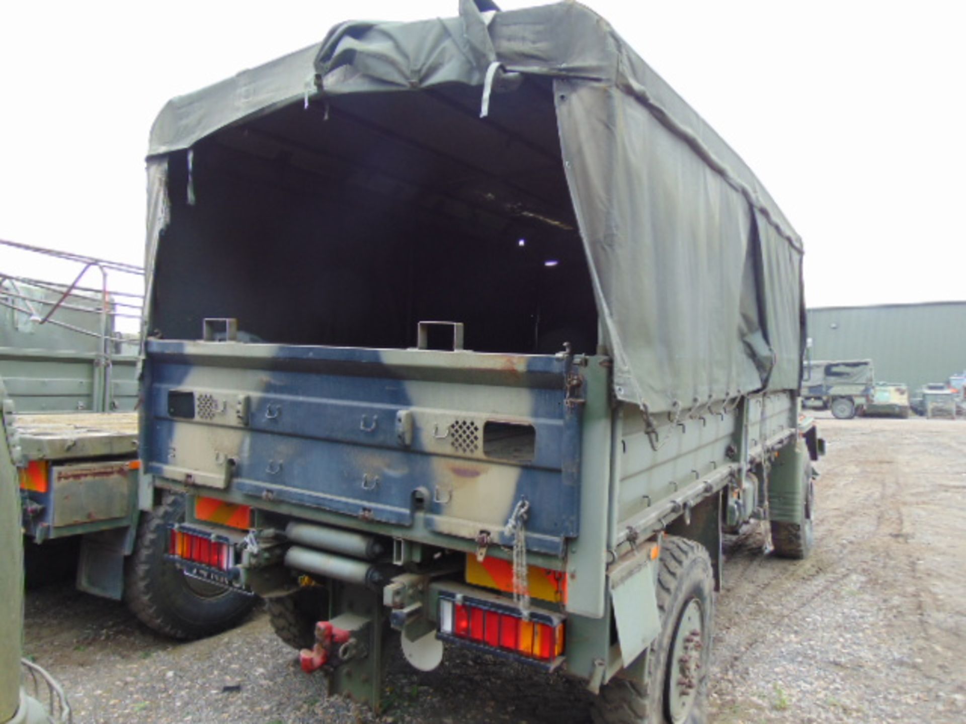 Left Hand Drive Leyland Daf 45/150 4 x 4 Winch Truck - Image 5 of 9