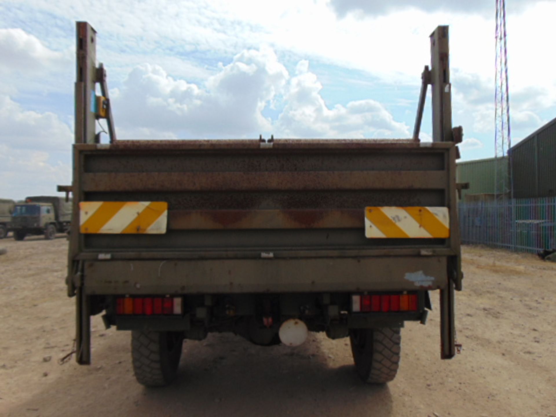 Left Hand Drive Leyland Daf 45/150 4 x 4 with Ratcliff 1000Kg Tail Lift - Image 7 of 15