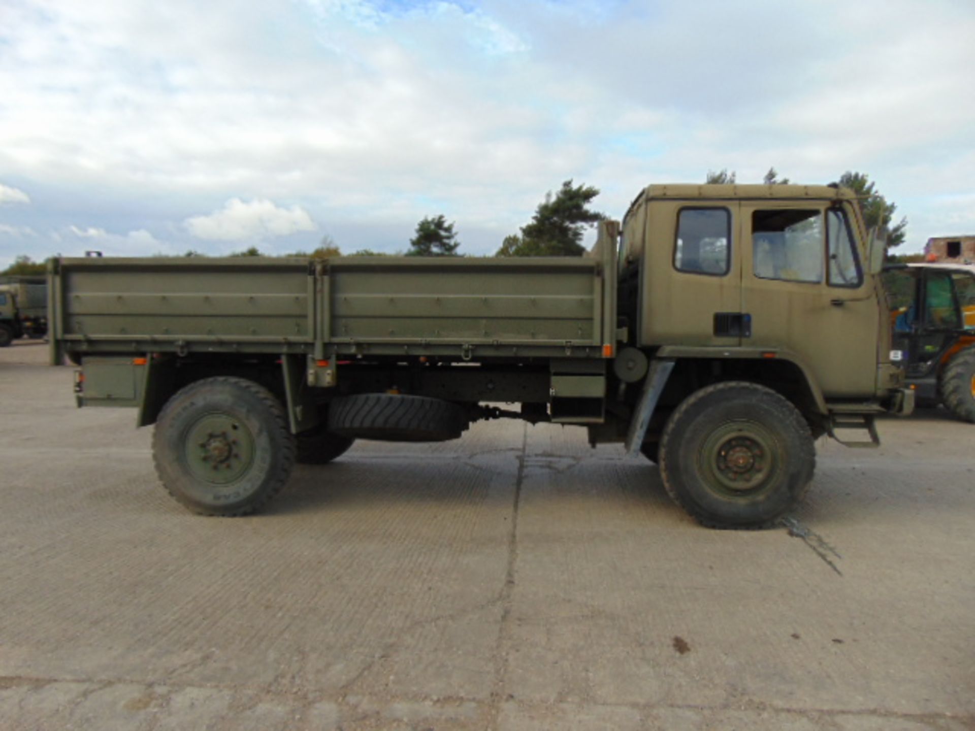 Left Hand Drive Leyland Daf 45/150 4 x 4 - Image 5 of 14