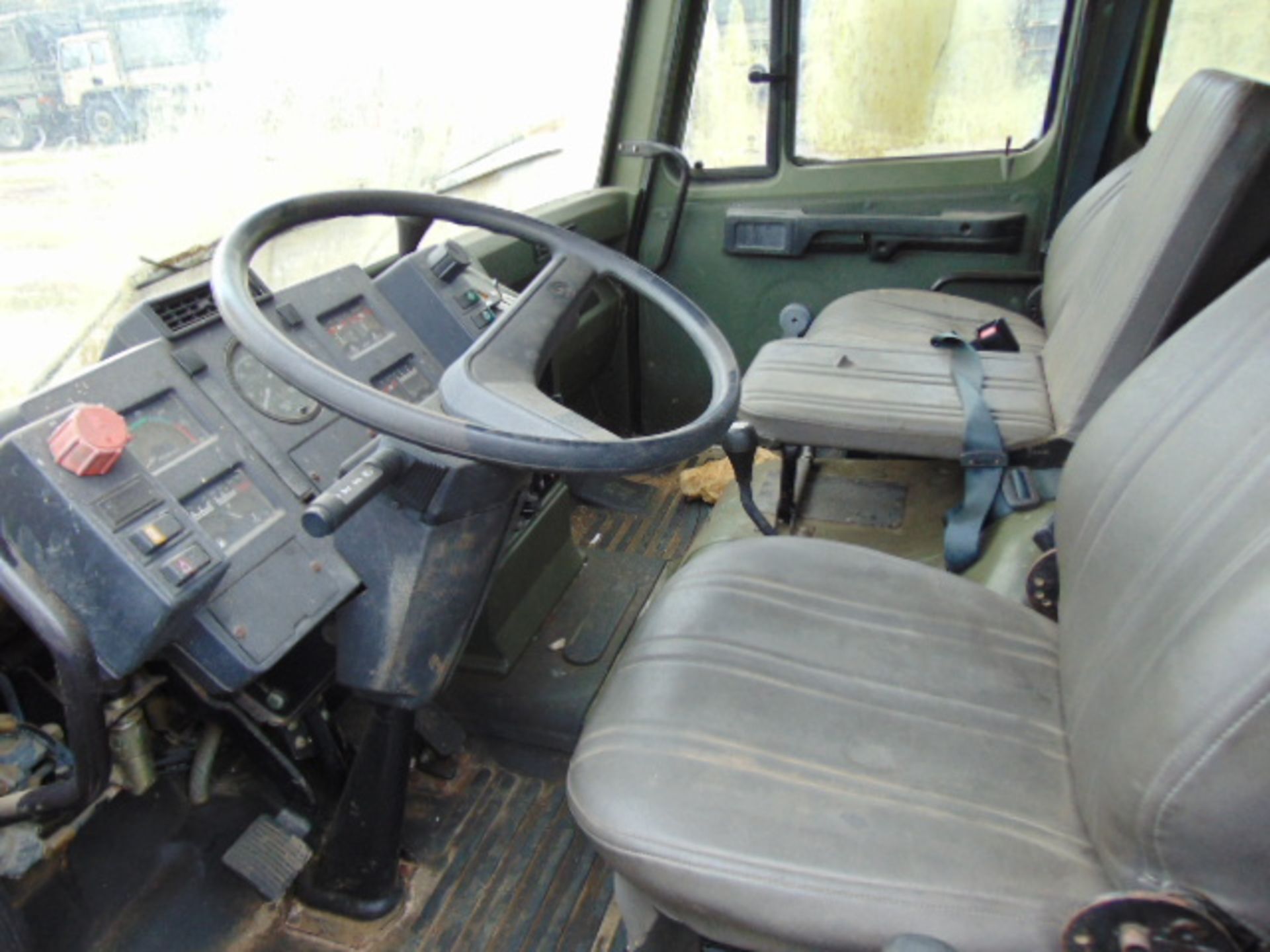 Left Hand Drive Leyland Daf 45/150 4 x 4 Winch Truck - Image 7 of 9