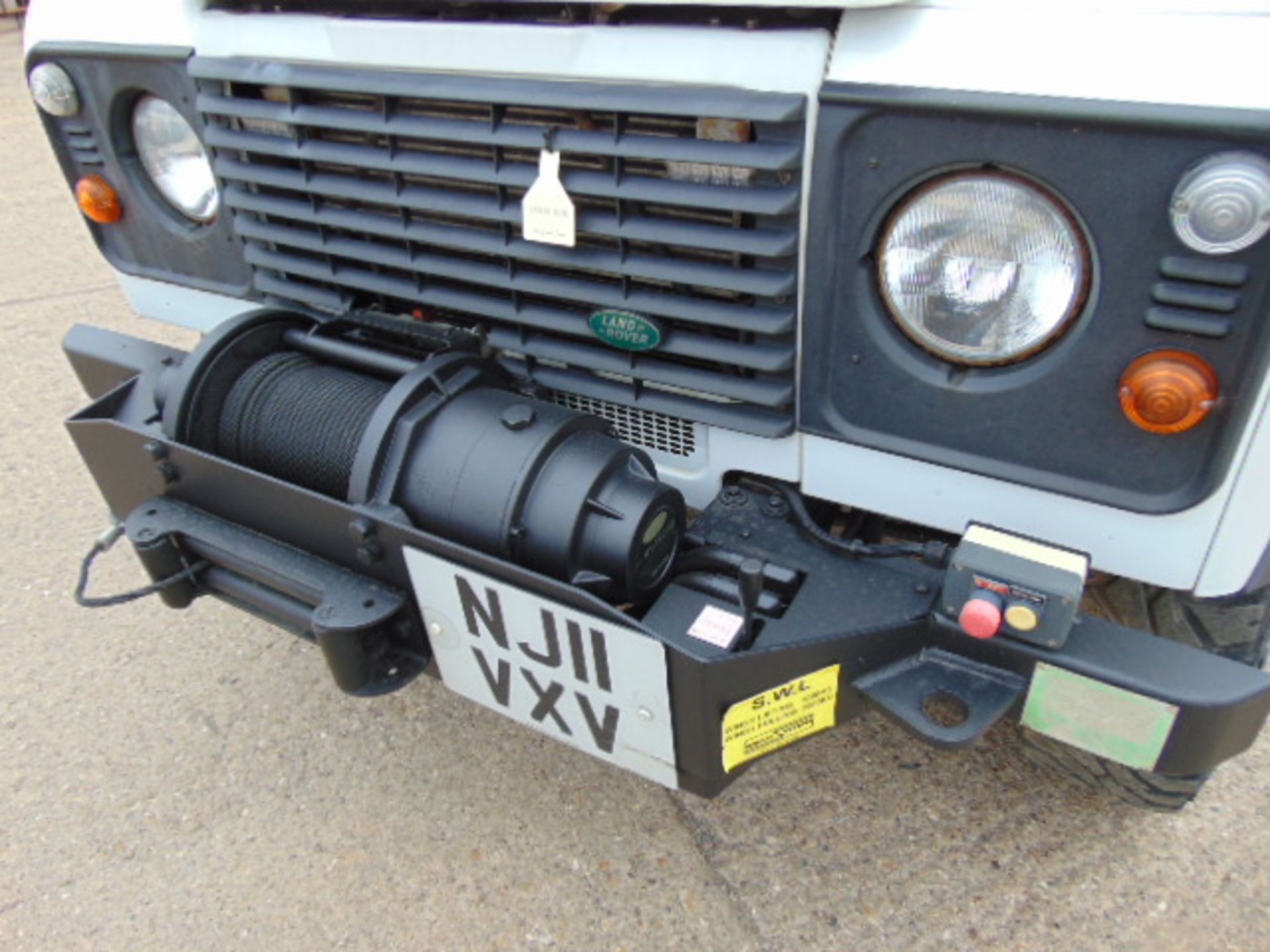 Land Rover Defender 110 Puma Hardtop 4x4 Special Utility (Mobile Workshop) complete with Winch - Image 10 of 24