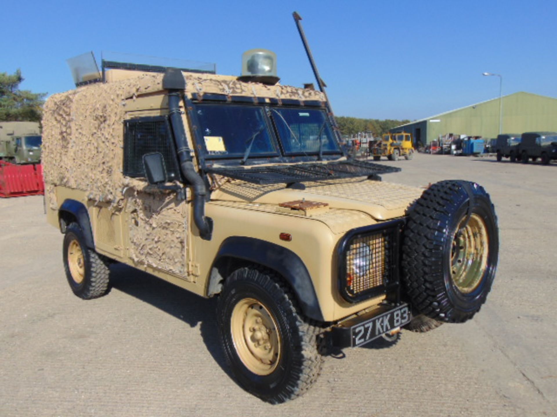 Land Rover 110 300TDi Snatch-2A