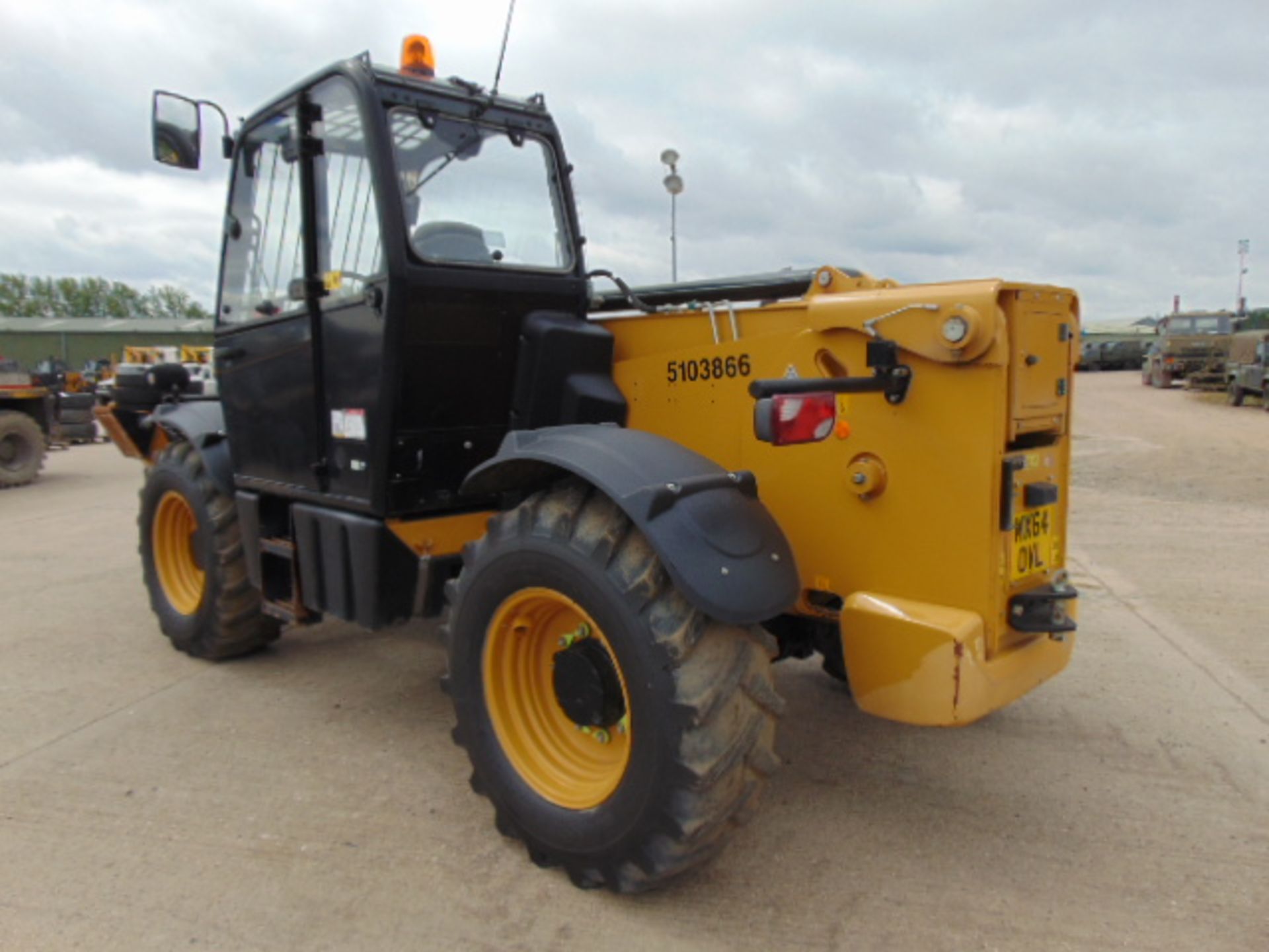 2014 Caterpillar TH414C GC 3.6 ton Telehandler - Image 14 of 23