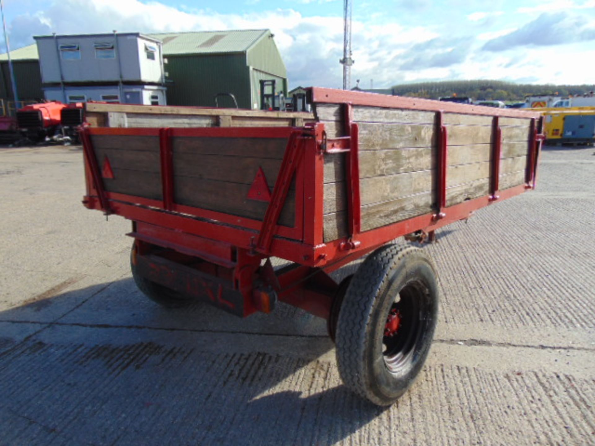 L Townend & Sons Single Axle Hydraulic Tipping Dropside Trailer - Image 6 of 16