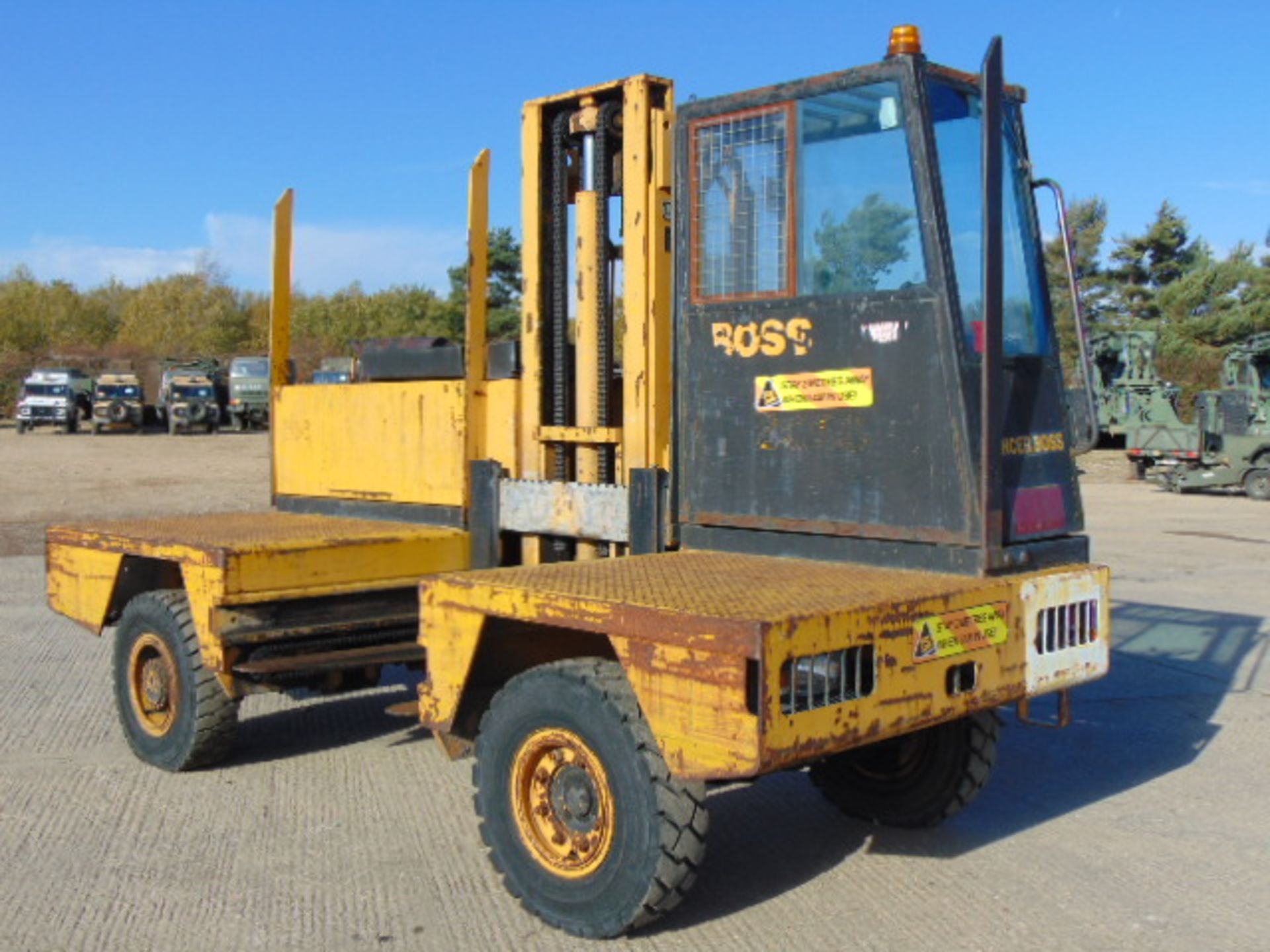 Lancer Boss 556 Sideloader Diesel Forklift - Image 9 of 20