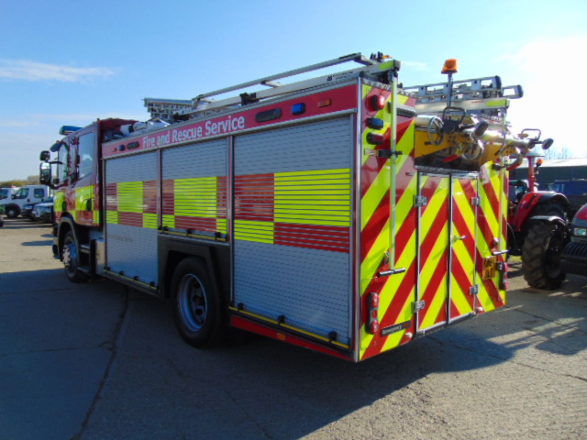 Scania 94D 260 / Emergency One Fire Engine - Image 5 of 28
