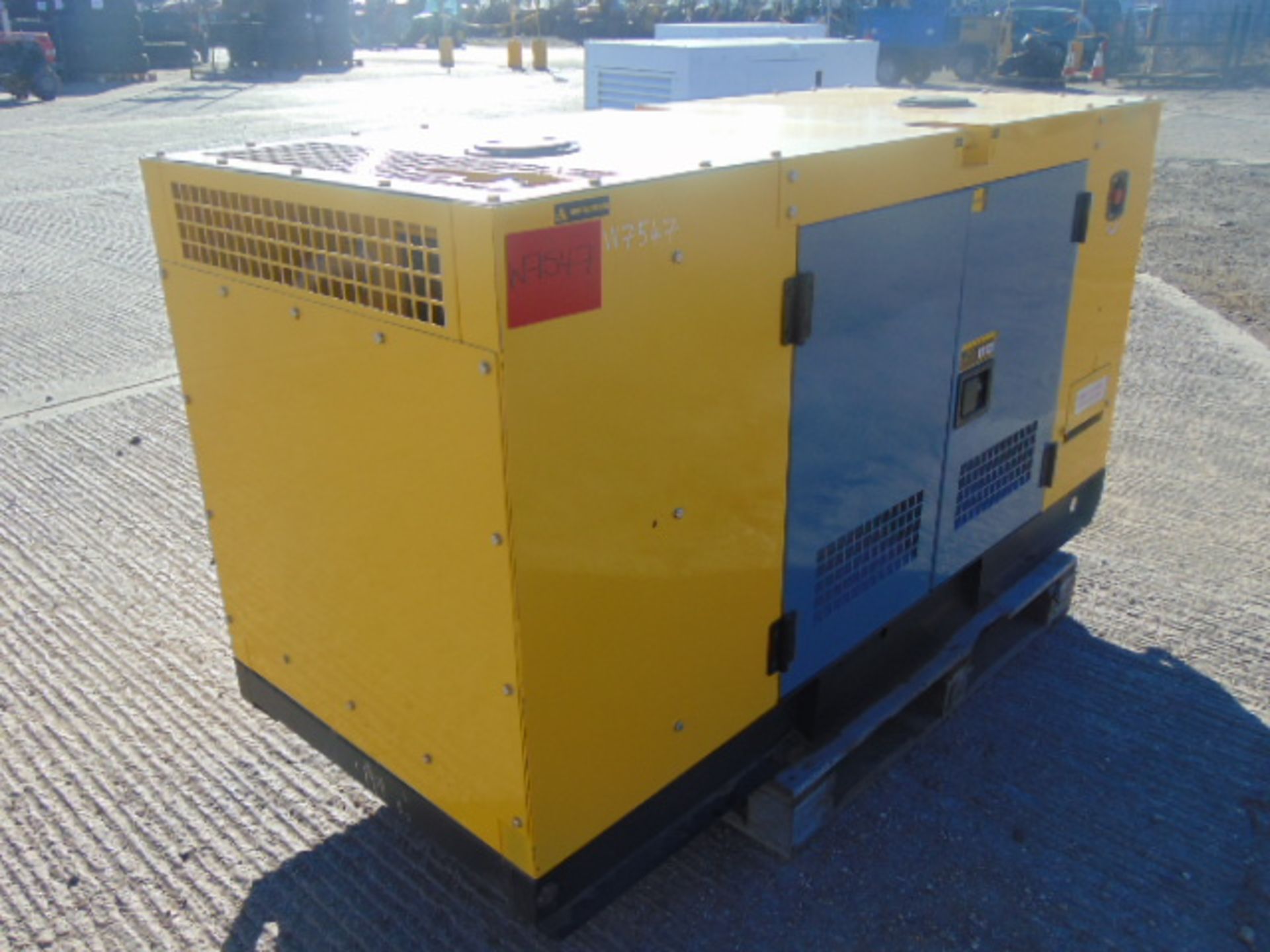 UNISSUED WITH TEST HOURS ONLY 25 KVA 3 Phase Silent Diesel Generator Set - Image 3 of 17