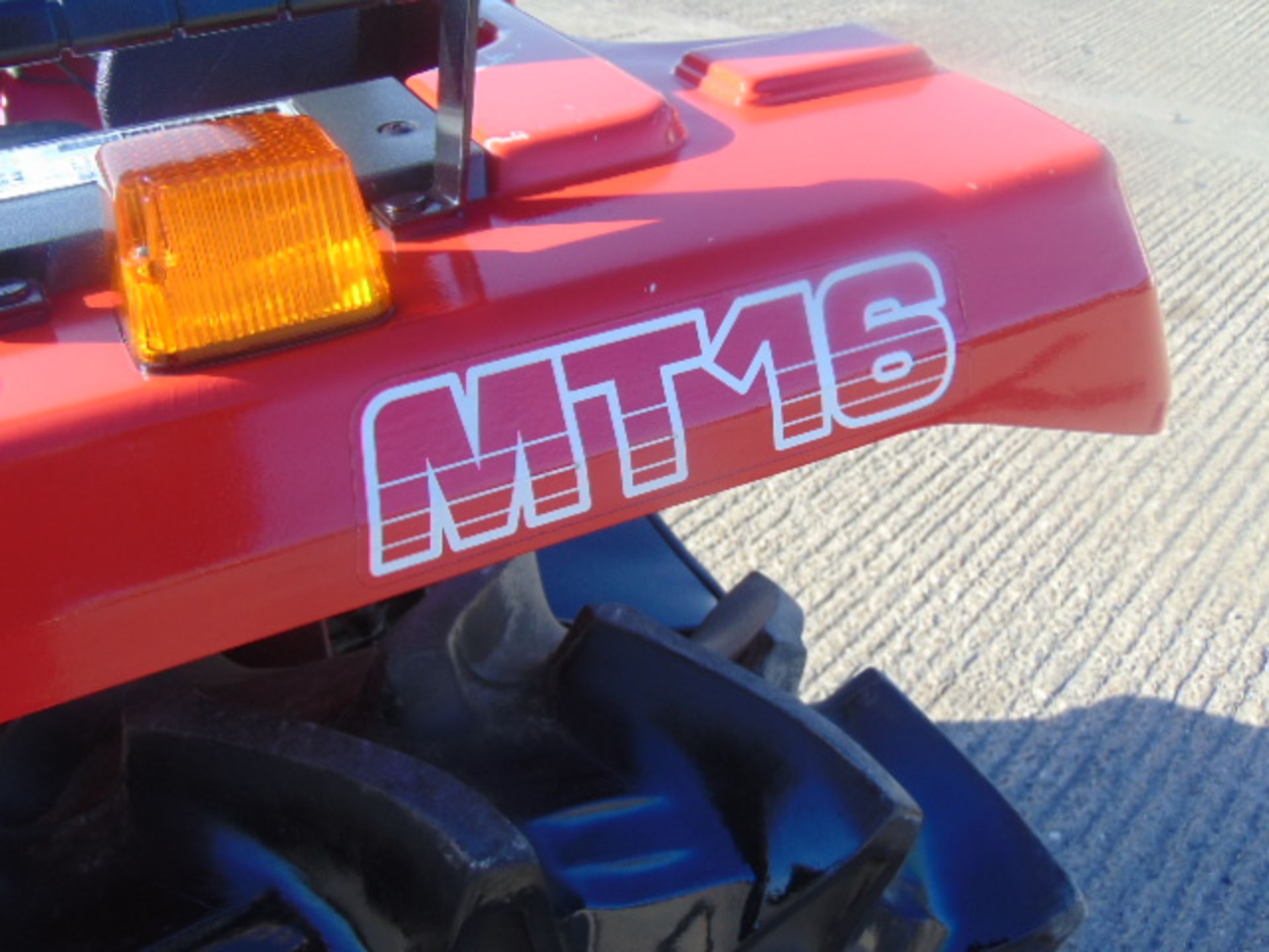 Mitsubishi MT16 2WD Compact Tractor - Image 16 of 17