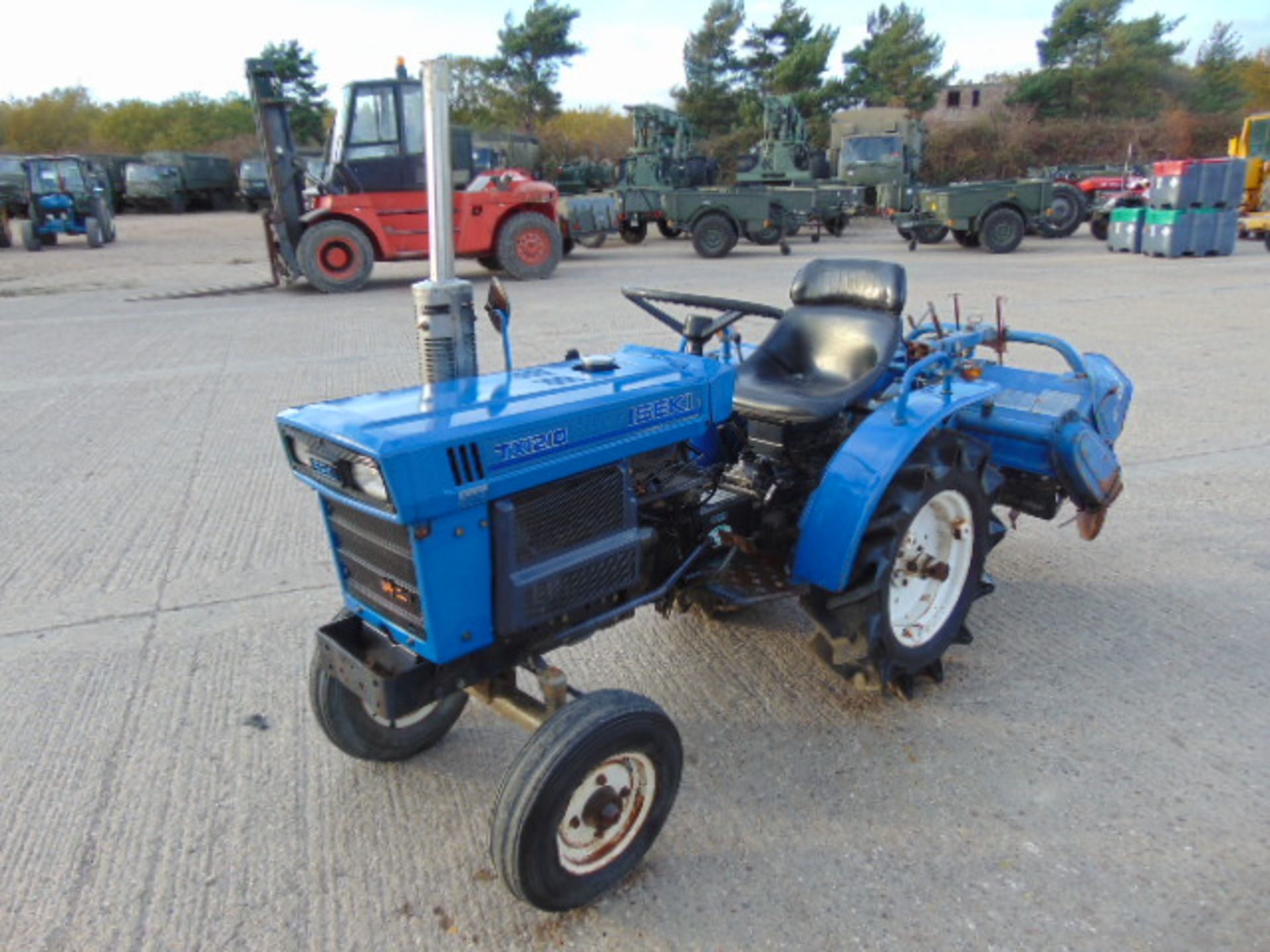 Iseki TX1210 2WD Compact Tractor c/w Rotovator - Image 3 of 16