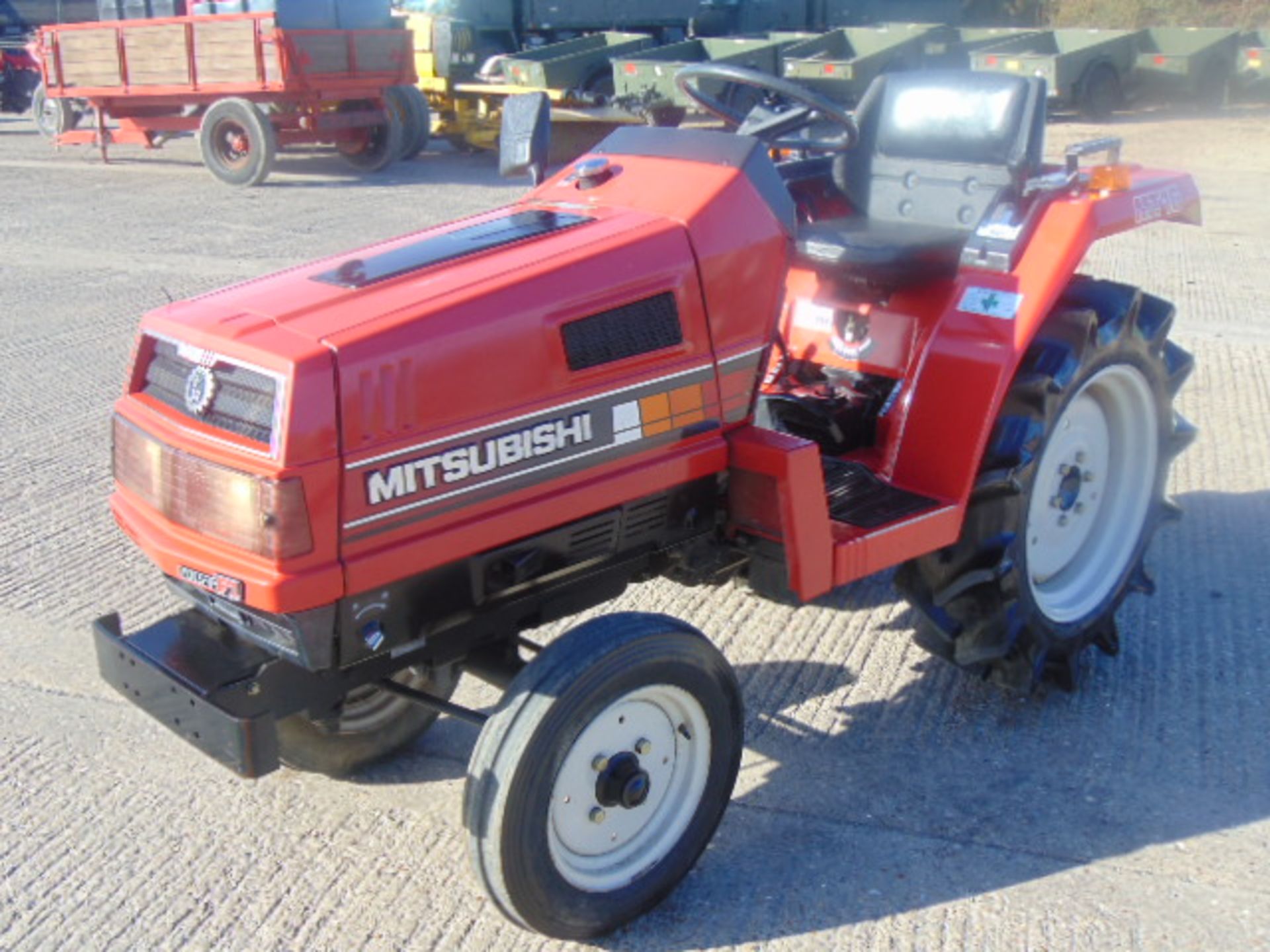 Mitsubishi MT16 2WD Compact Tractor - Bild 3 aus 17