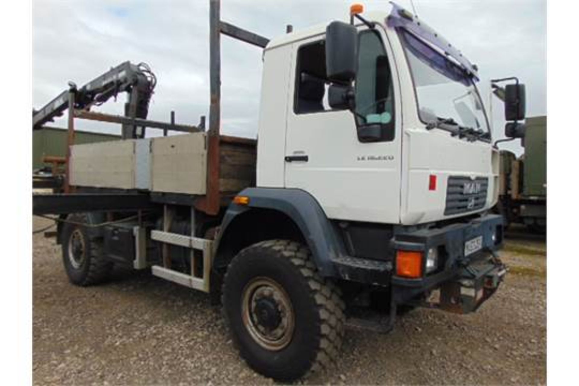 Man LE18.220 4x4 Dropside complete with Atlas 120.2E Crane and H14P SuperWinch - Image 6 of 36
