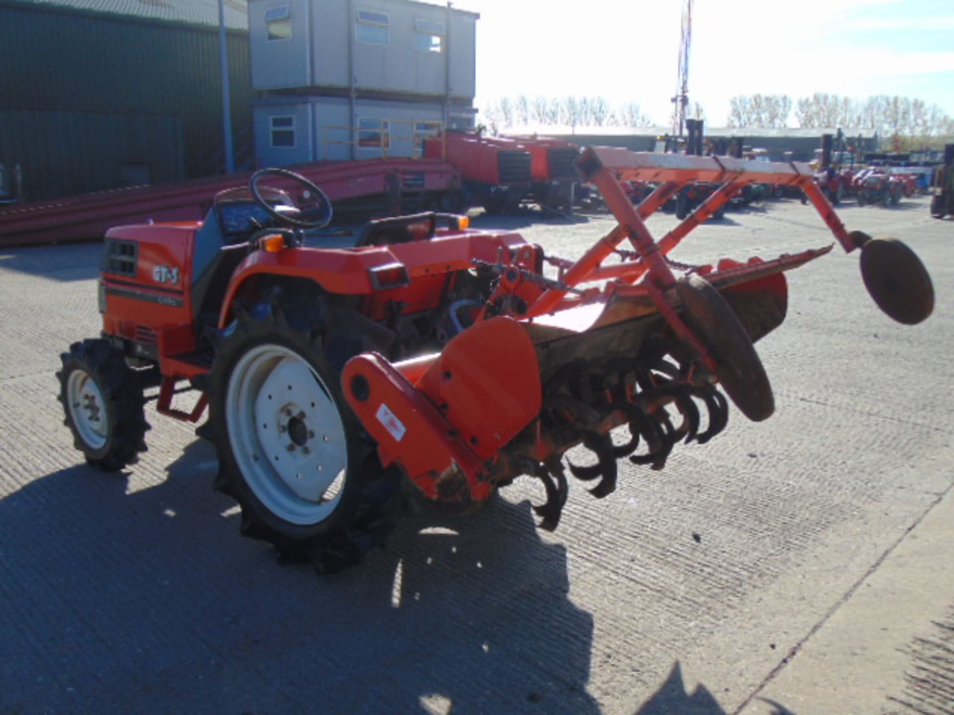 Kubota GT5 4WD Compact Tractor - Image 7 of 17