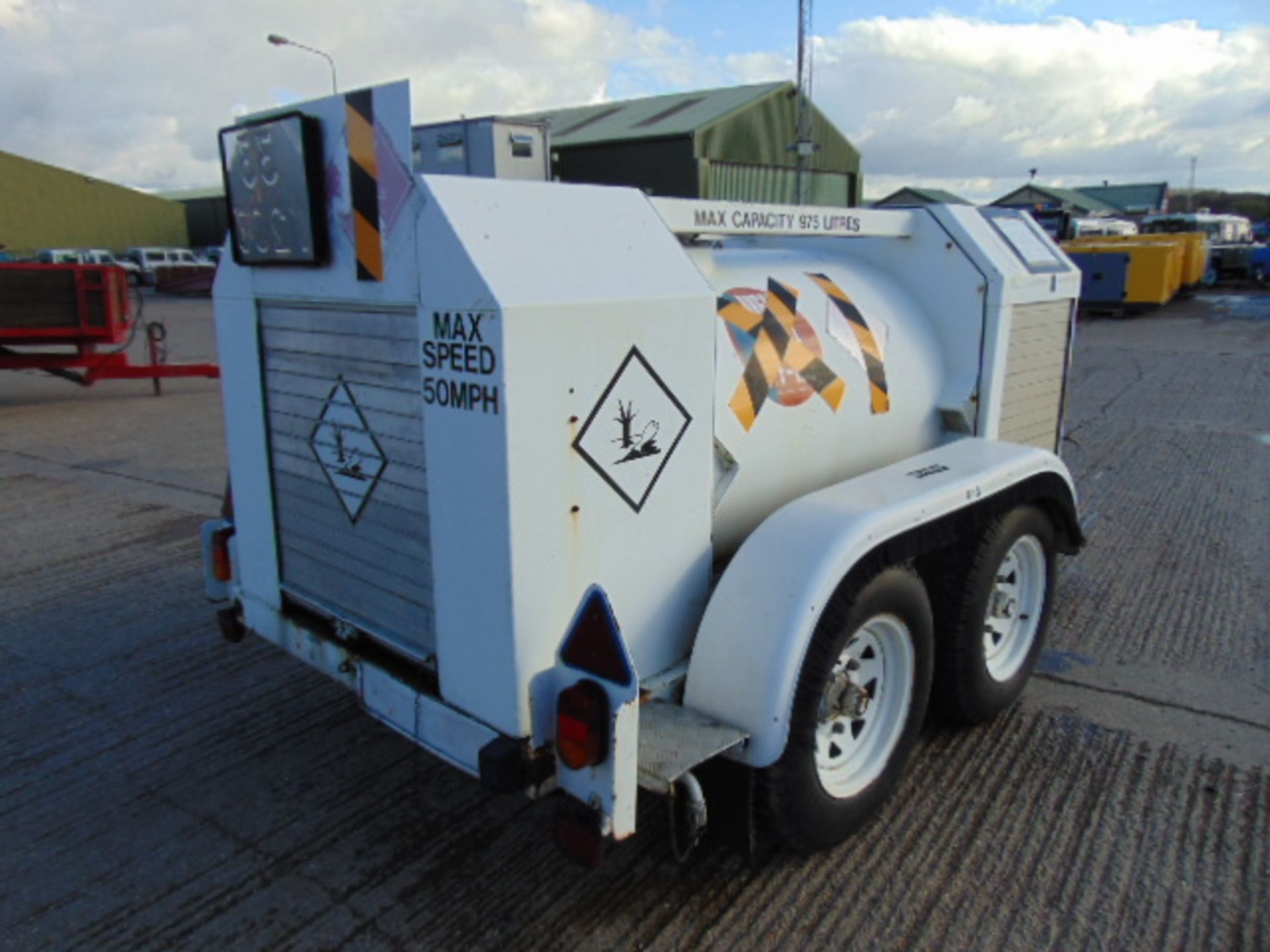 Thomson Carmichael Light Aircraft 975Ltr Avgas Fuel Bowser Trailer - Image 6 of 18