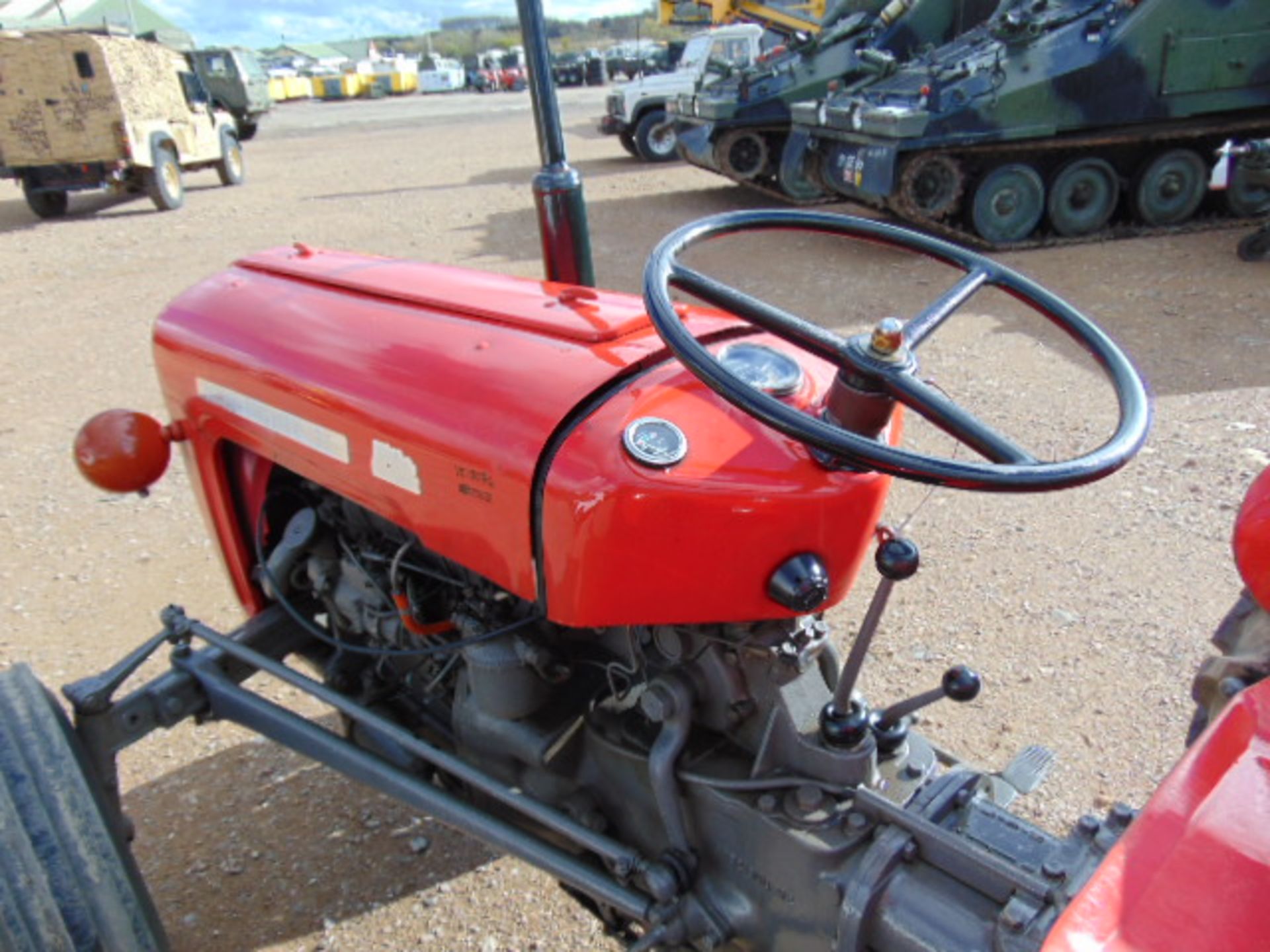 Massey Ferguson 35 2WD Tractor - Bild 12 aus 17